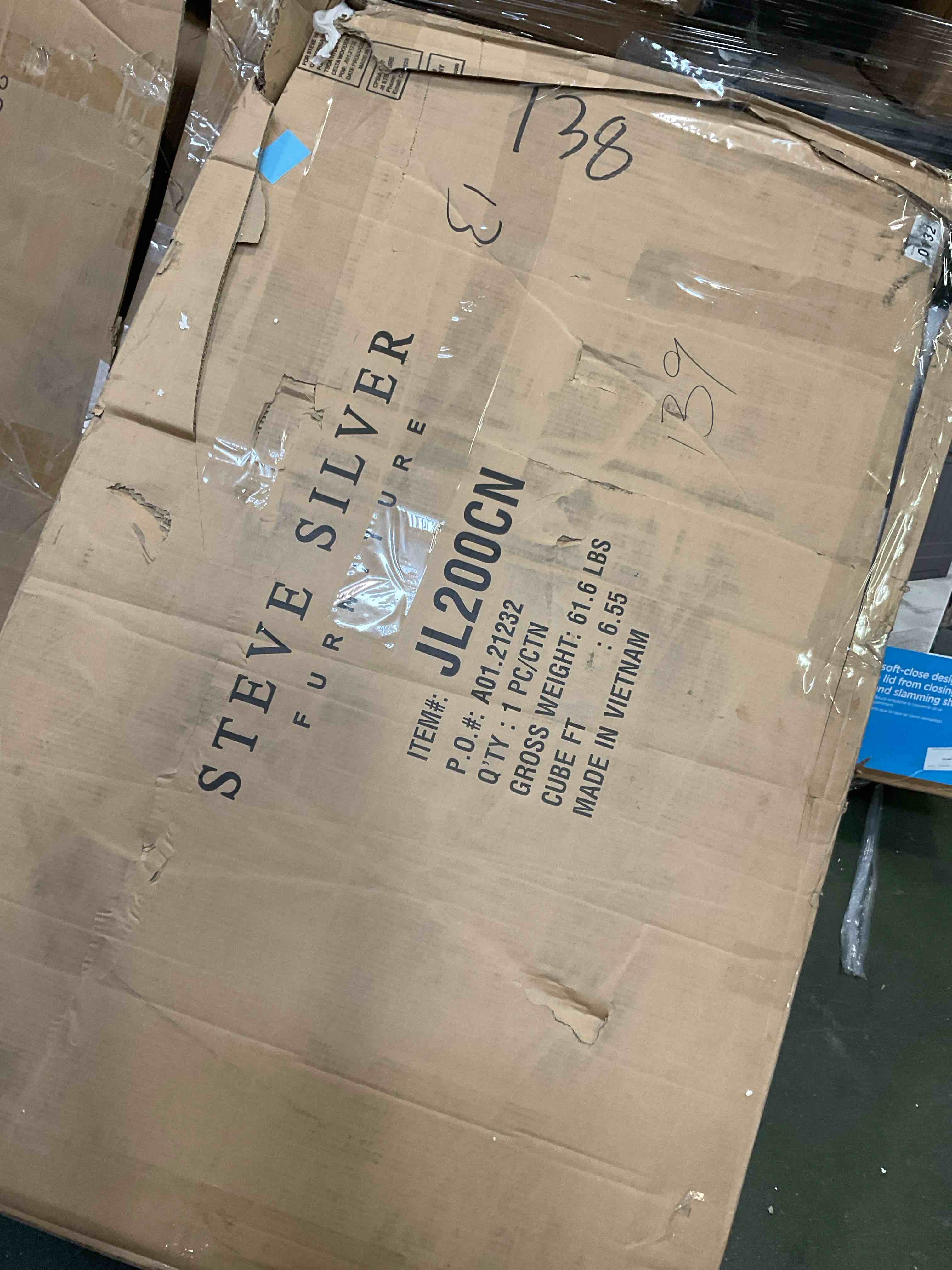 https://s3.amazonaws.com/lotting-images-prod/bidfta/GRA1941737_1750352065363.jpeg