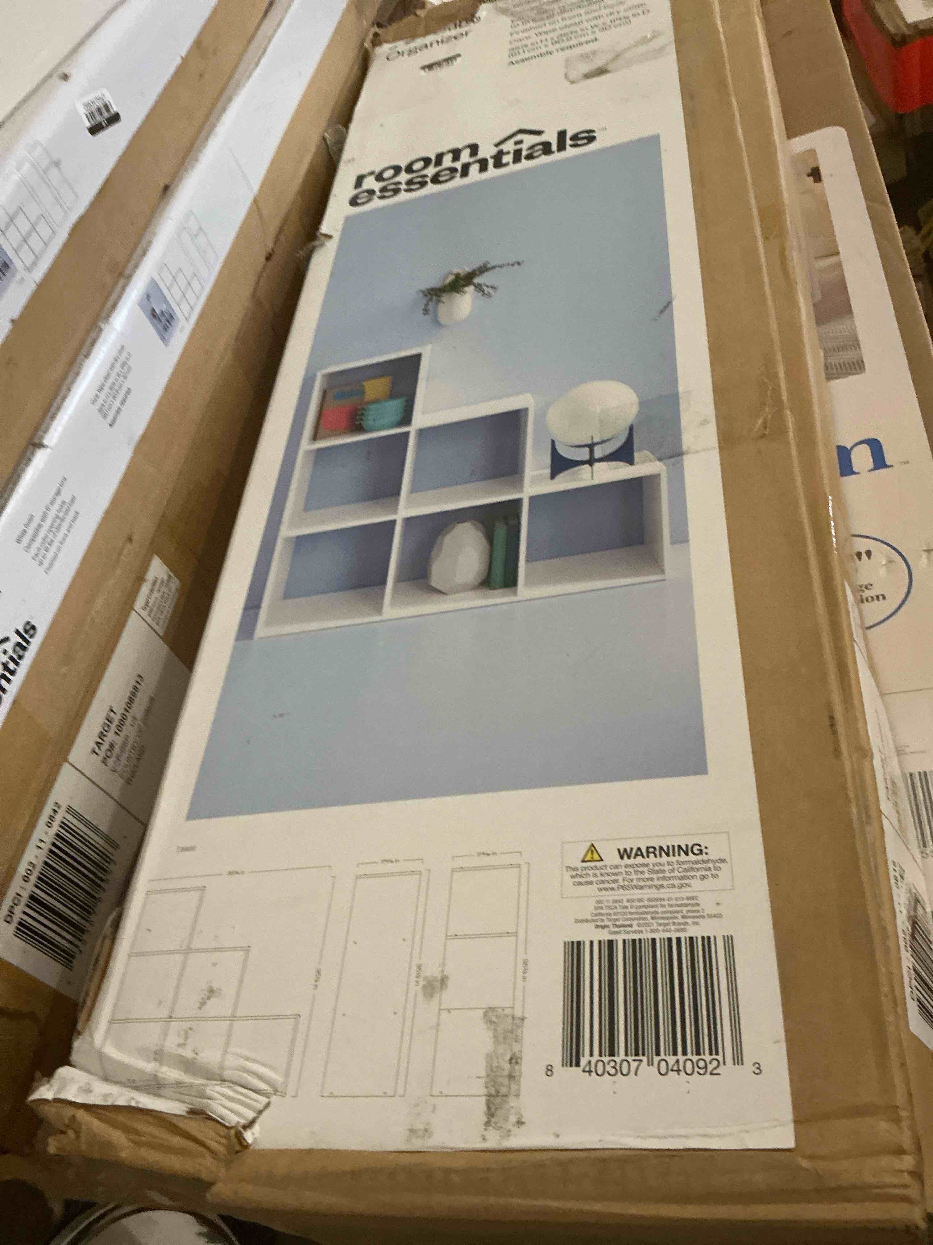 https://s3.amazonaws.com/lotting-images-prod/bidfta/GRA1957075_1745344757889.jpeg