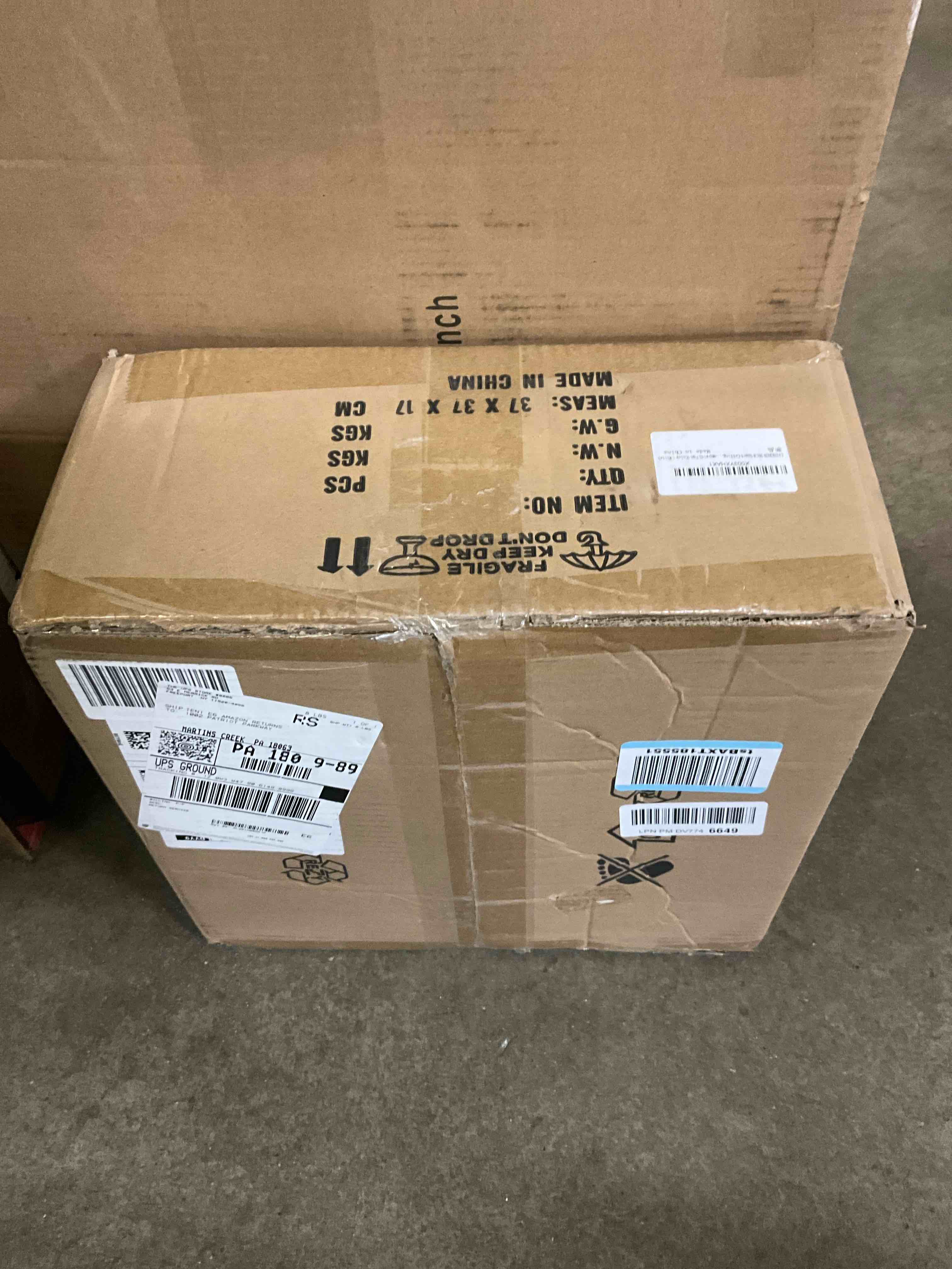 https://s3.amazonaws.com/lotting-images-prod/bidfta/GRA1957253_1745774268783.jpeg