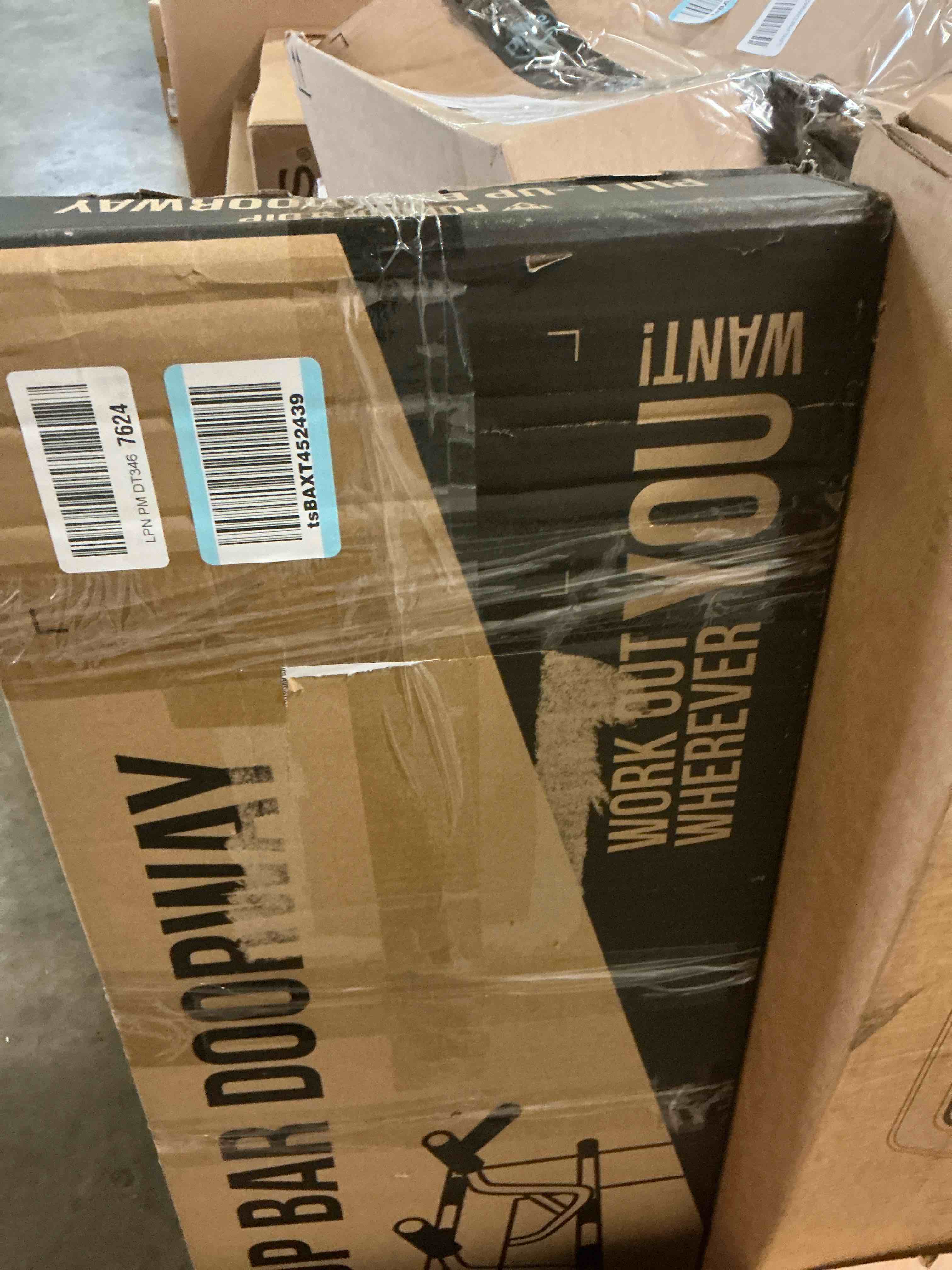 https://s3.amazonaws.com/lotting-images-prod/bidfta/GRA1957439_1746644637009.jpeg