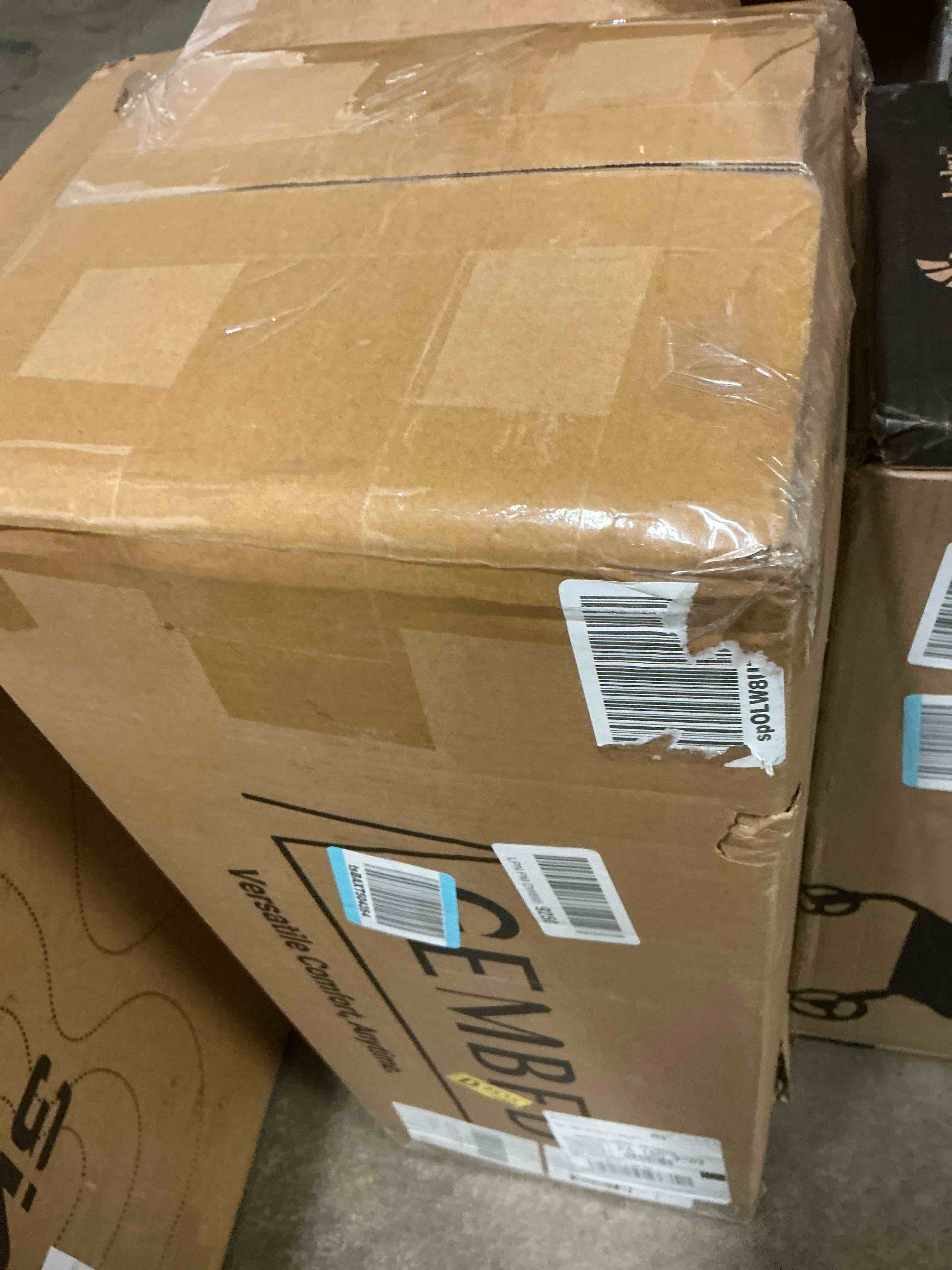 https://s3.amazonaws.com/lotting-images-prod/bidfta/GRA1957442_1746644727800.jpeg
