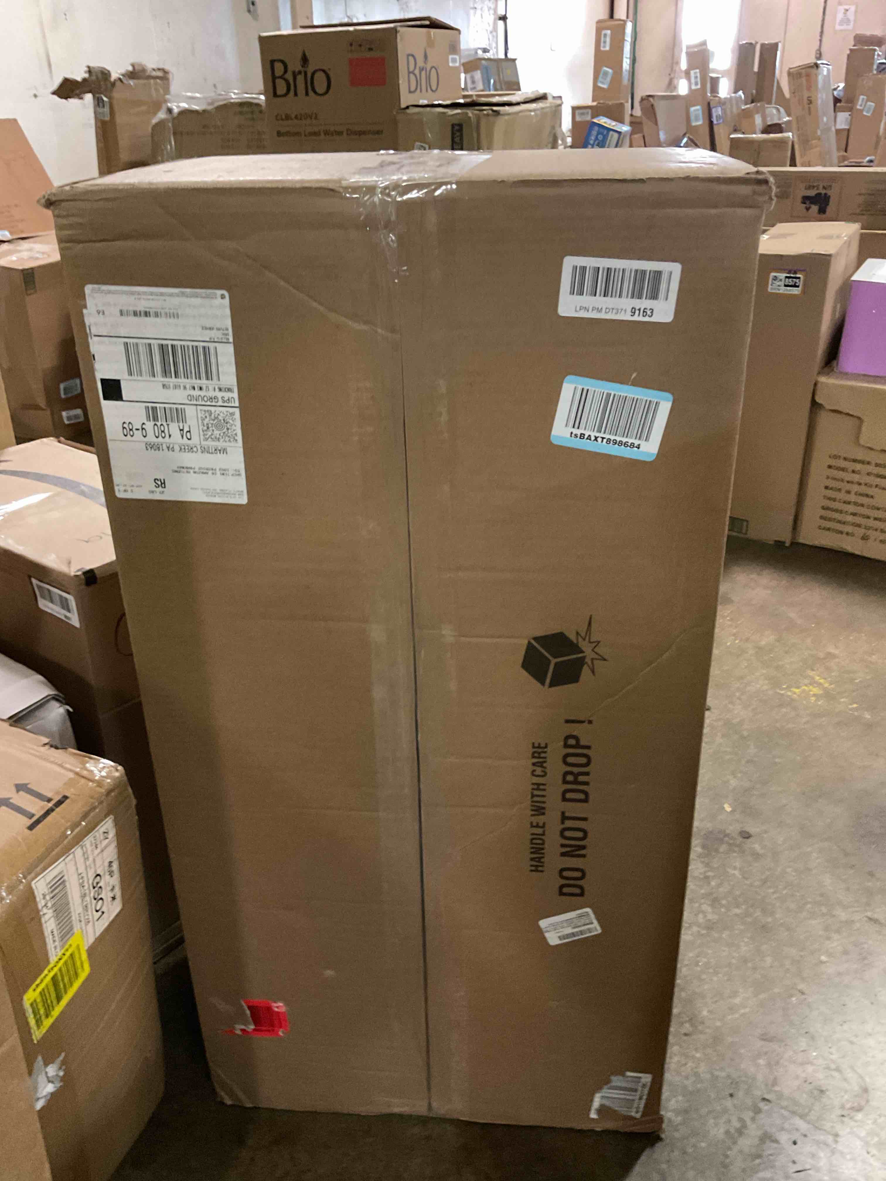 https://s3.amazonaws.com/lotting-images-prod/bidfta/GRA1957697_1747409655798.jpeg