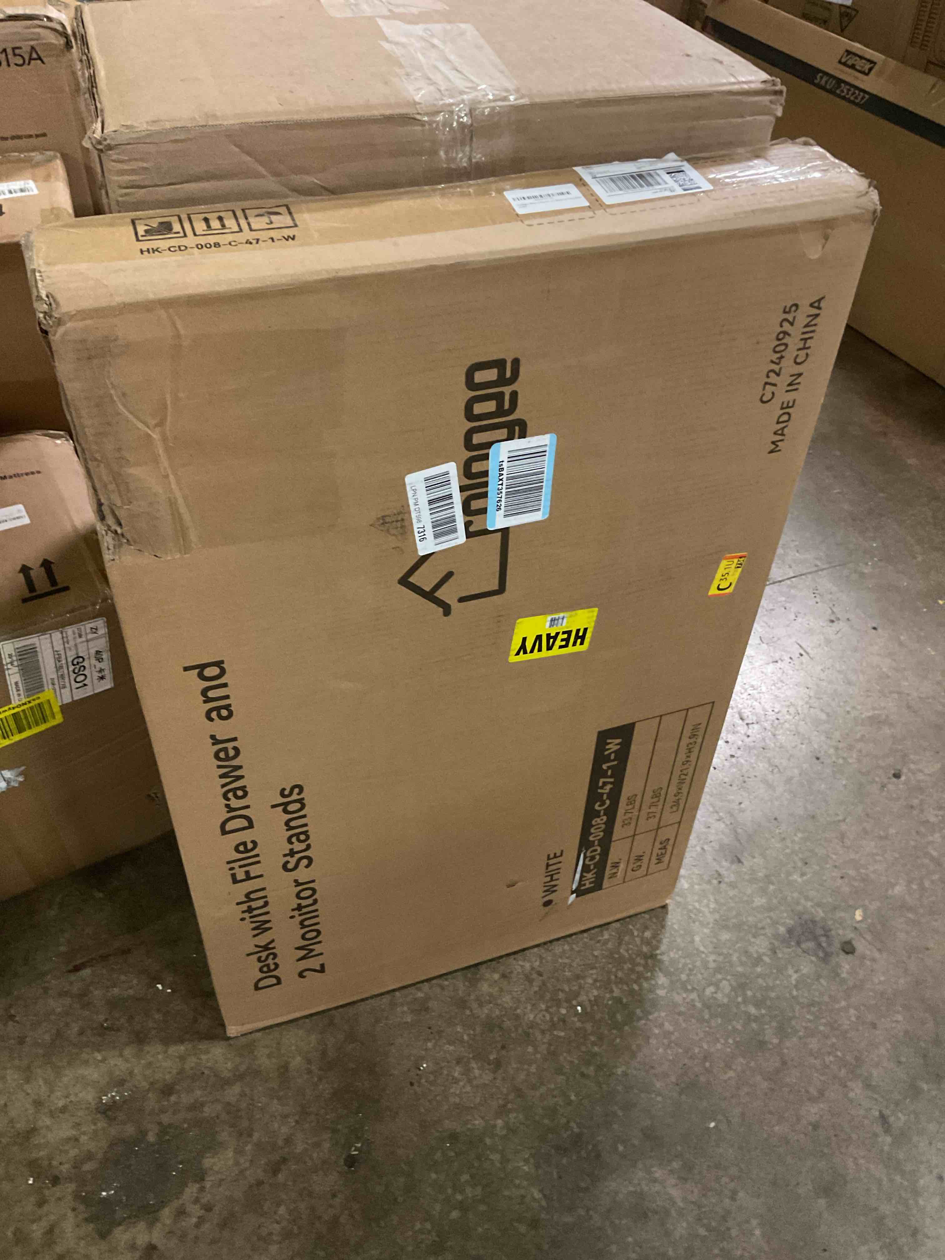 https://s3.amazonaws.com/lotting-images-prod/bidfta/GRA1957698_1747409526585.jpeg