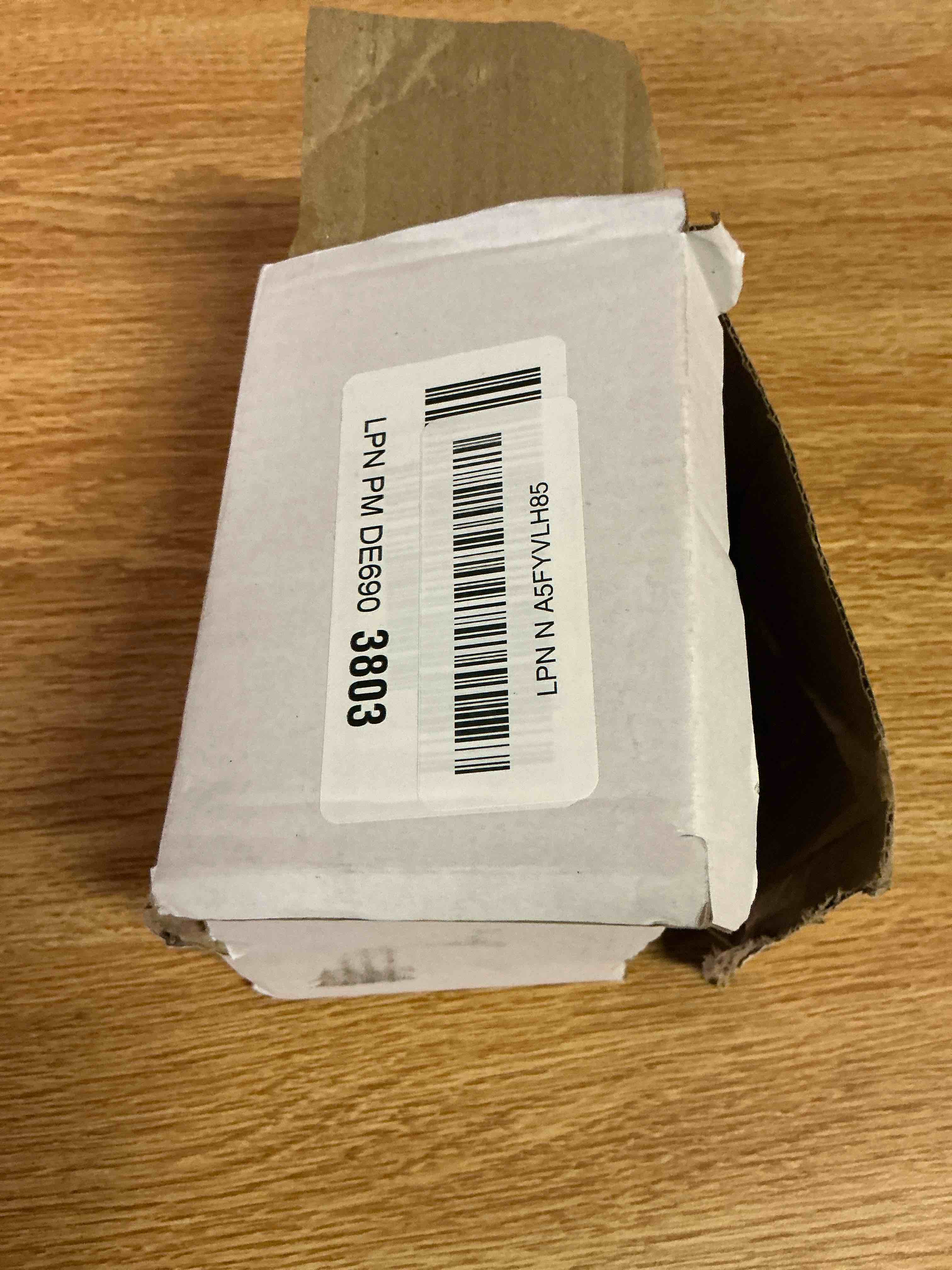 https://s3.amazonaws.com/lotting-images-prod/bidfta/GRA1958036_1748213261540.jpeg