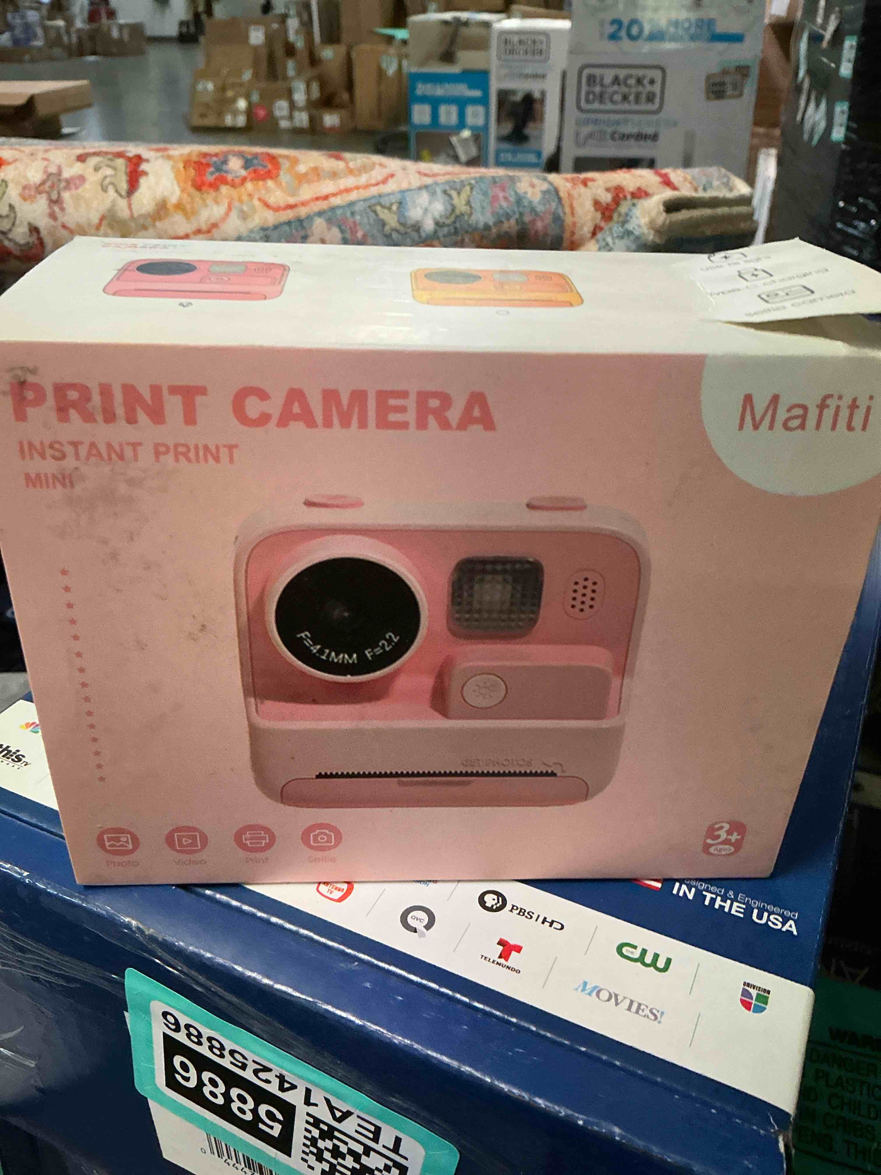 https://s3.amazonaws.com/lotting-images-prod/bidfta/GRA1958041_1748213607531.jpeg