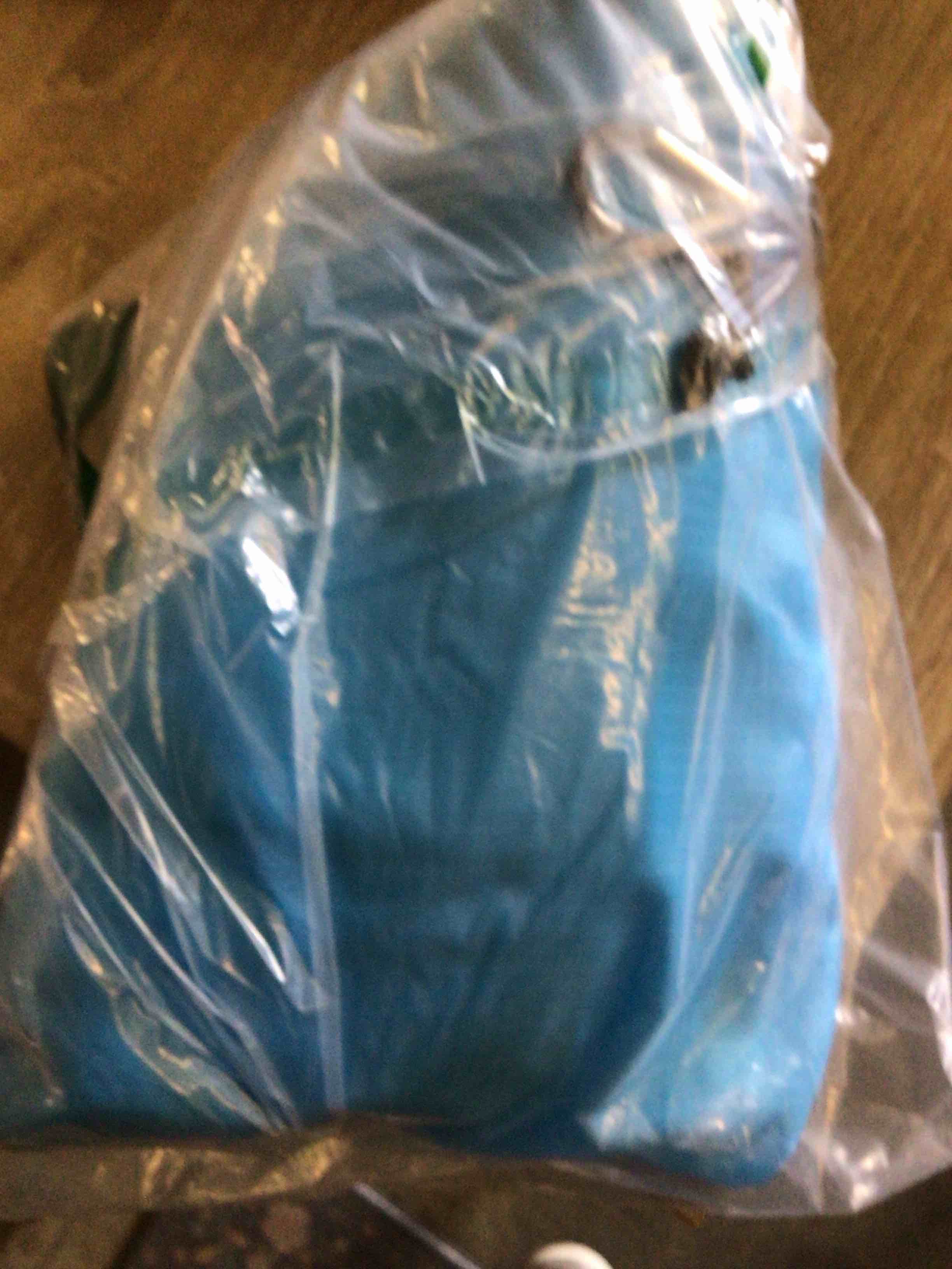 https://s3.amazonaws.com/lotting-images-prod/bidfta/GRA1958947_1751567186764.jpeg