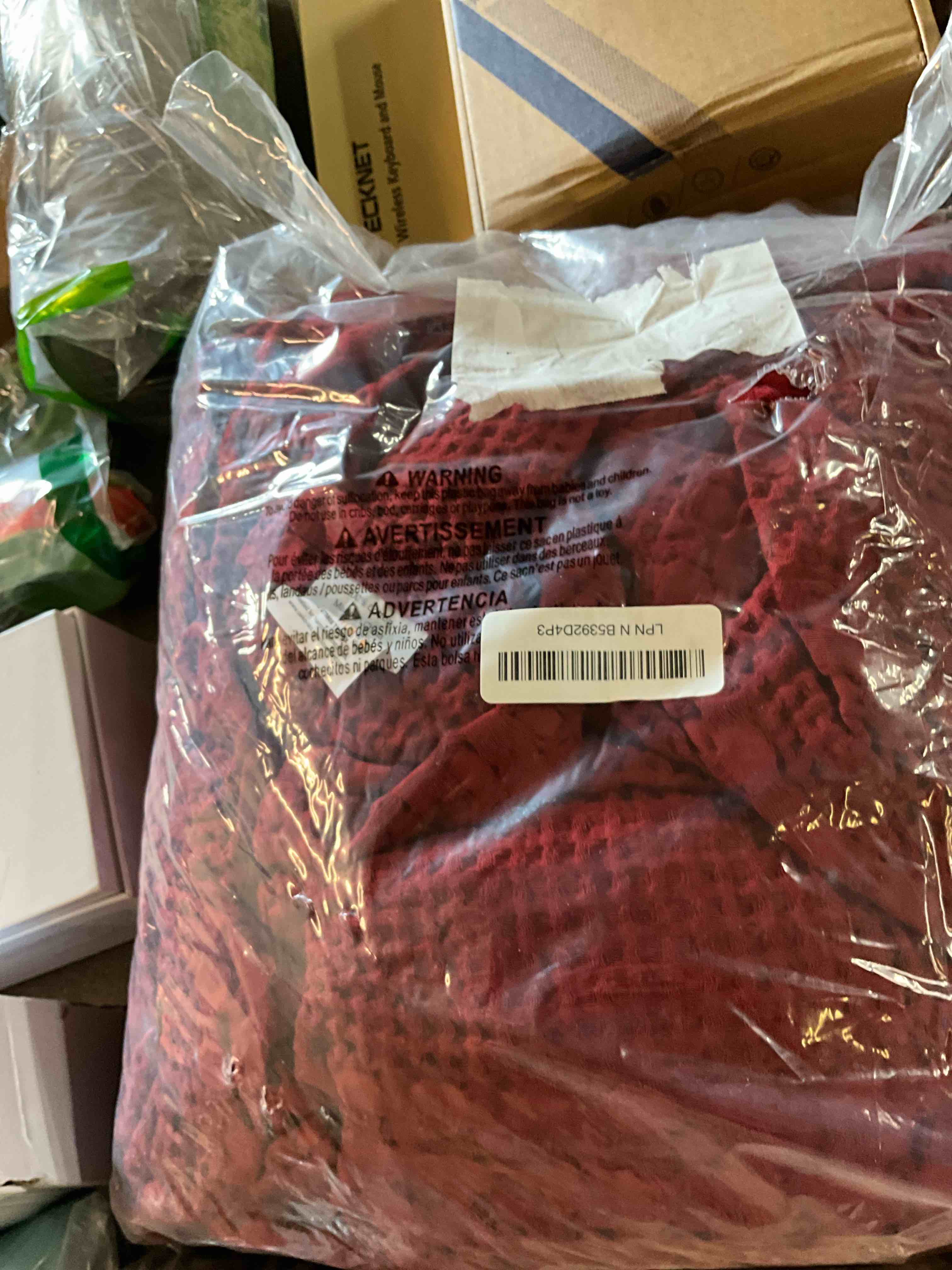 https://s3.amazonaws.com/lotting-images-prod/bidfta/GRA1959071_1752252102757.jpeg