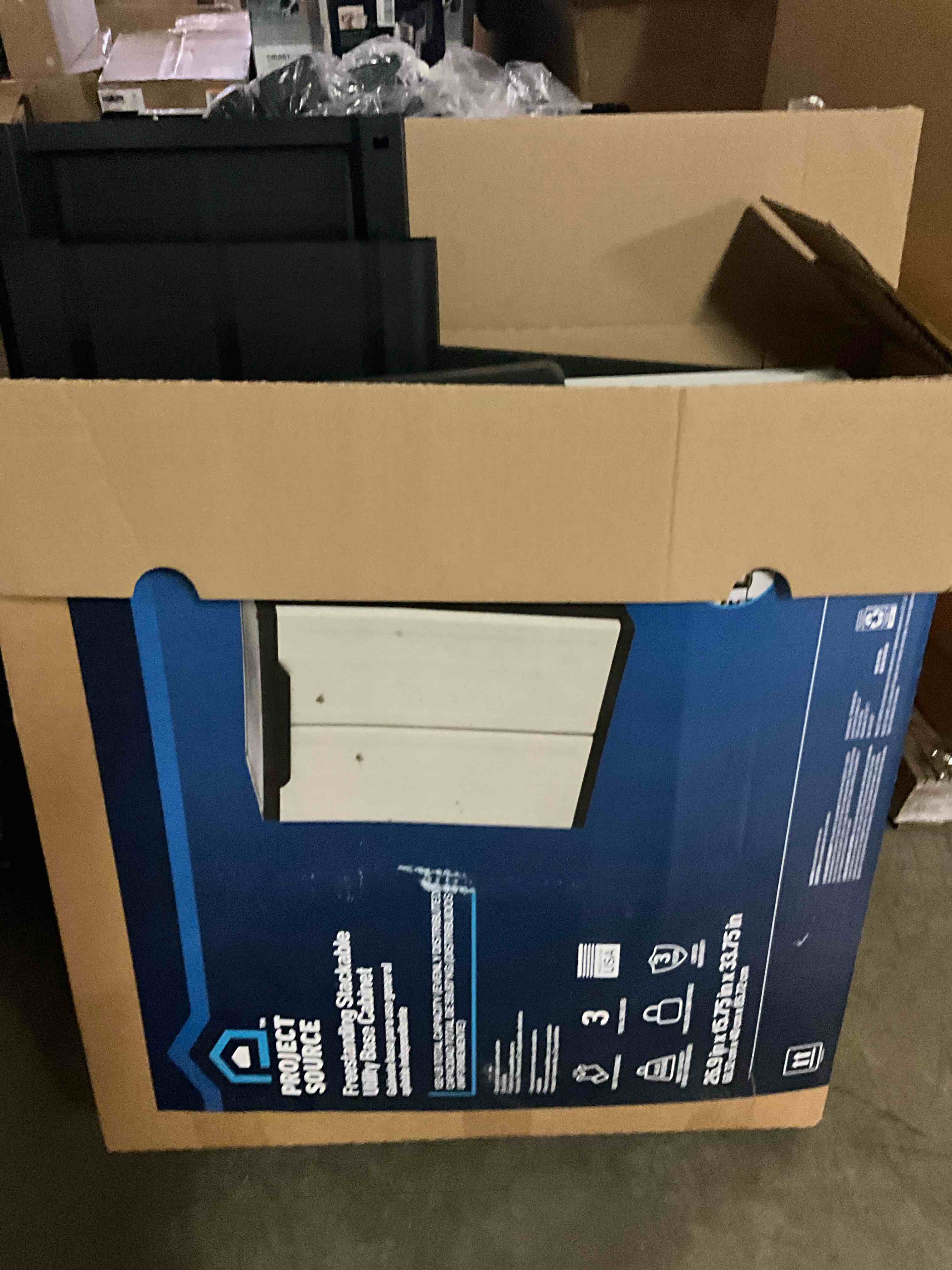 https://s3.amazonaws.com/lotting-images-prod/bidfta/GRA1959093_1752339925329.jpeg
