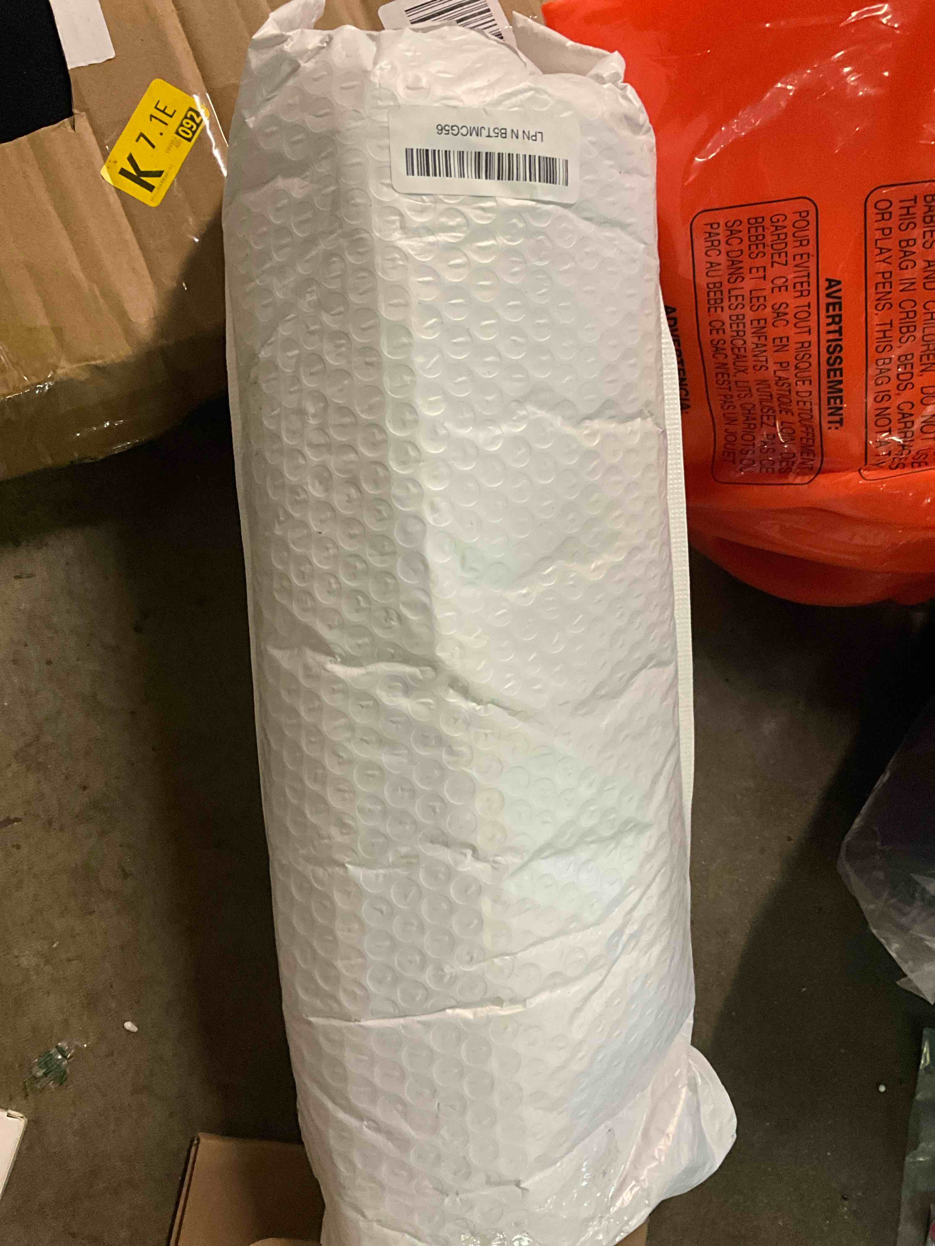 https://s3.amazonaws.com/lotting-images-prod/bidfta/GRA1959238_1752635523133.jpeg
