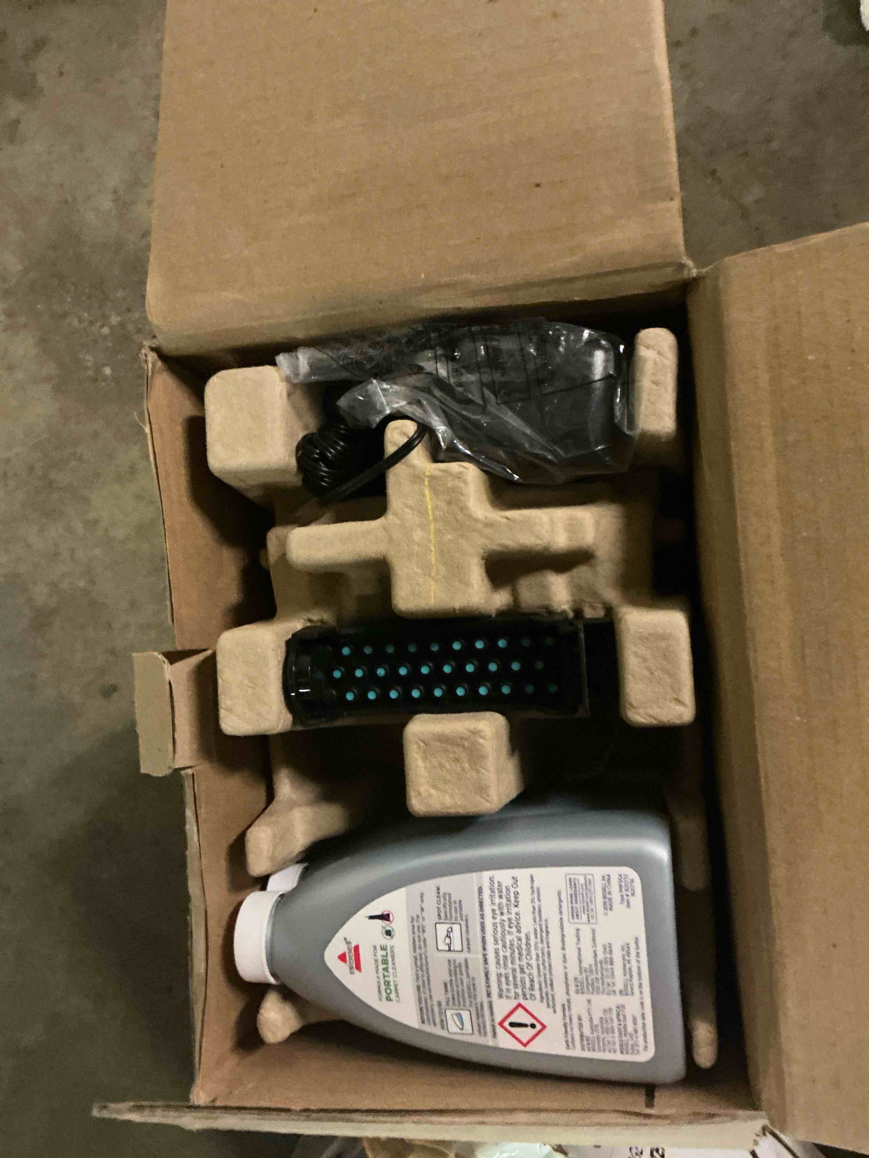 https://s3.amazonaws.com/lotting-images-prod/bidfta/GRA1959619_1753329095125.jpeg