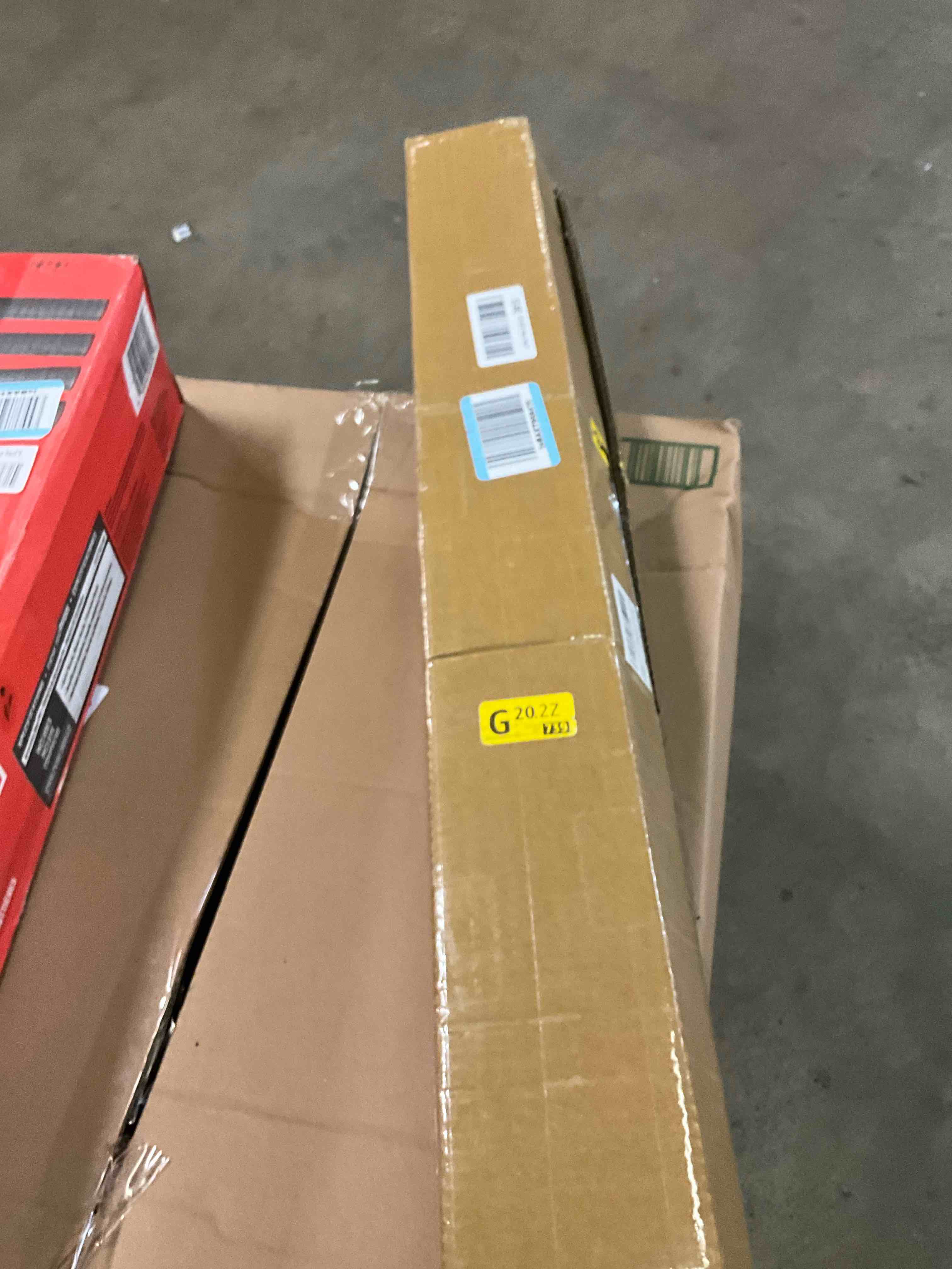 https://s3.amazonaws.com/lotting-images-prod/bidfta/GRA1959657_1753488309856.jpeg