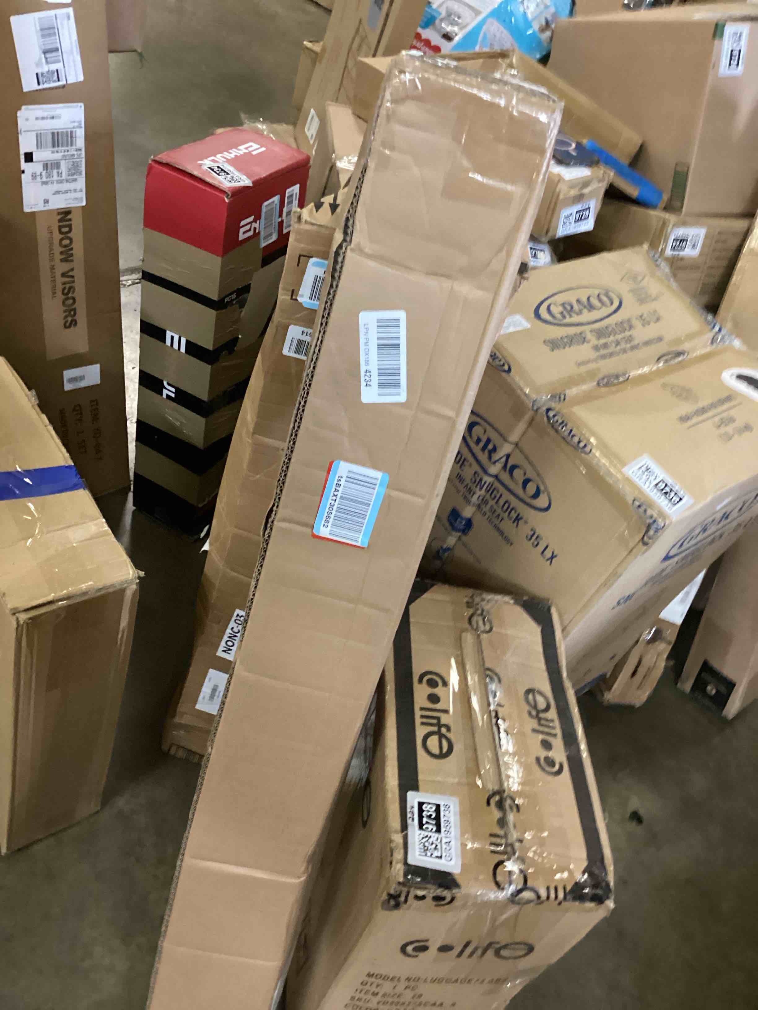 https://s3.amazonaws.com/lotting-images-prod/bidfta/GRA1959660_1753638625203.jpeg
