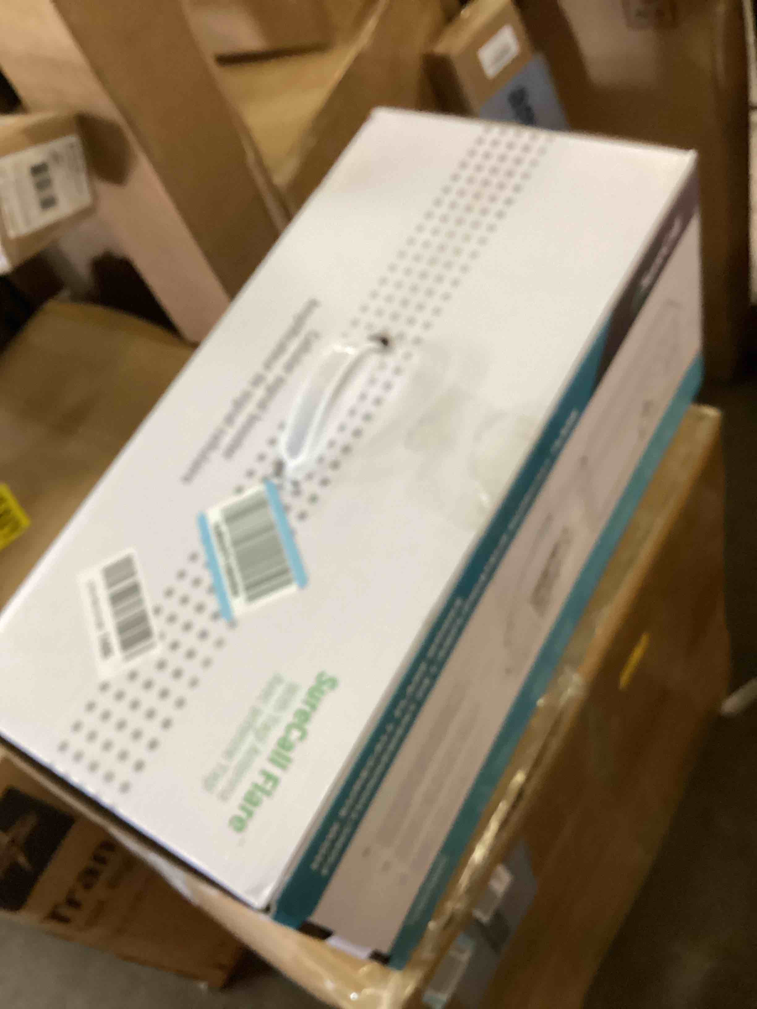 https://s3.amazonaws.com/lotting-images-prod/bidfta/GRA1959694_1753636856835.jpeg