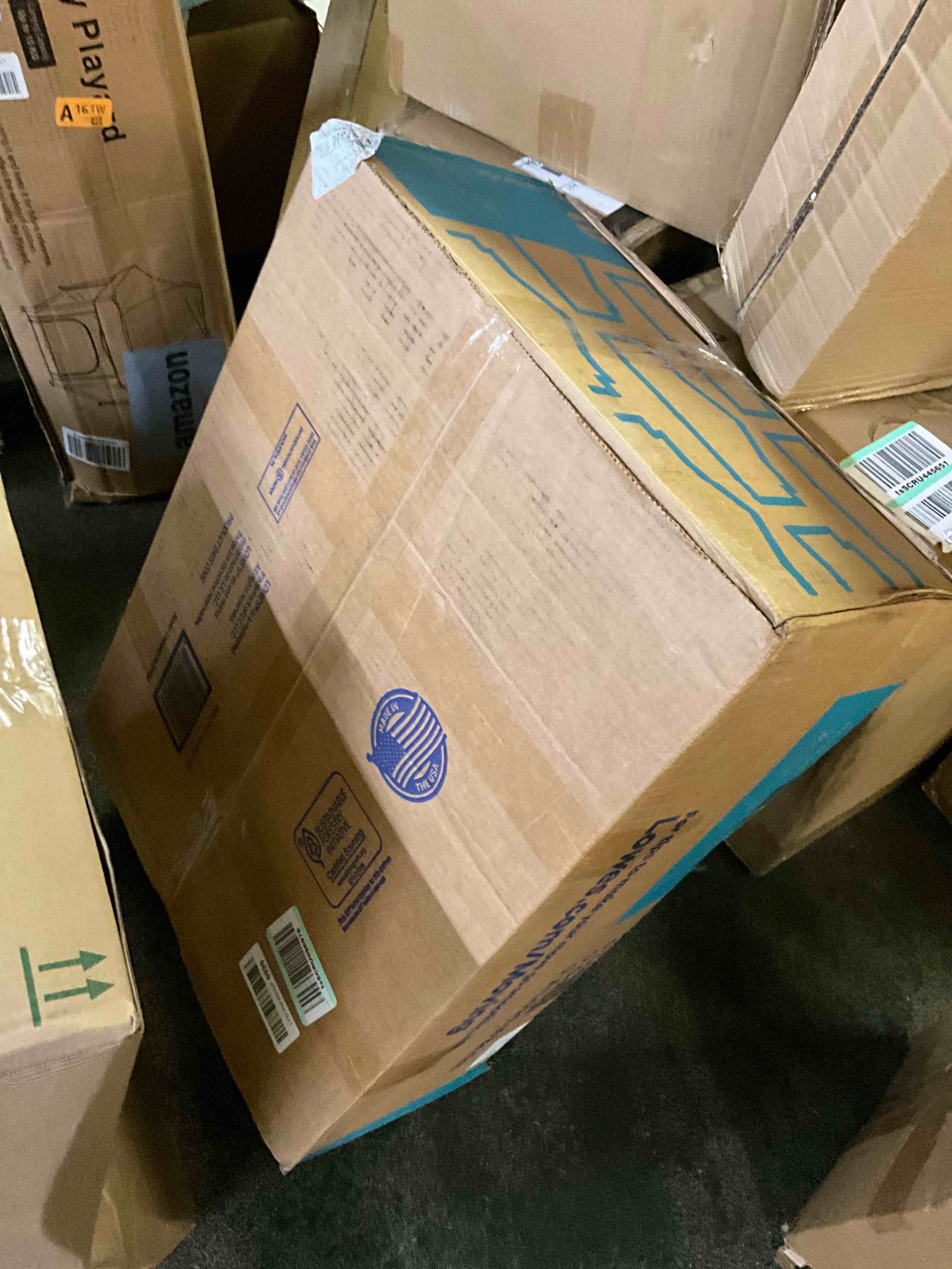 https://s3.amazonaws.com/lotting-images-prod/bidfta/GRA1959796_1753641129261.jpeg