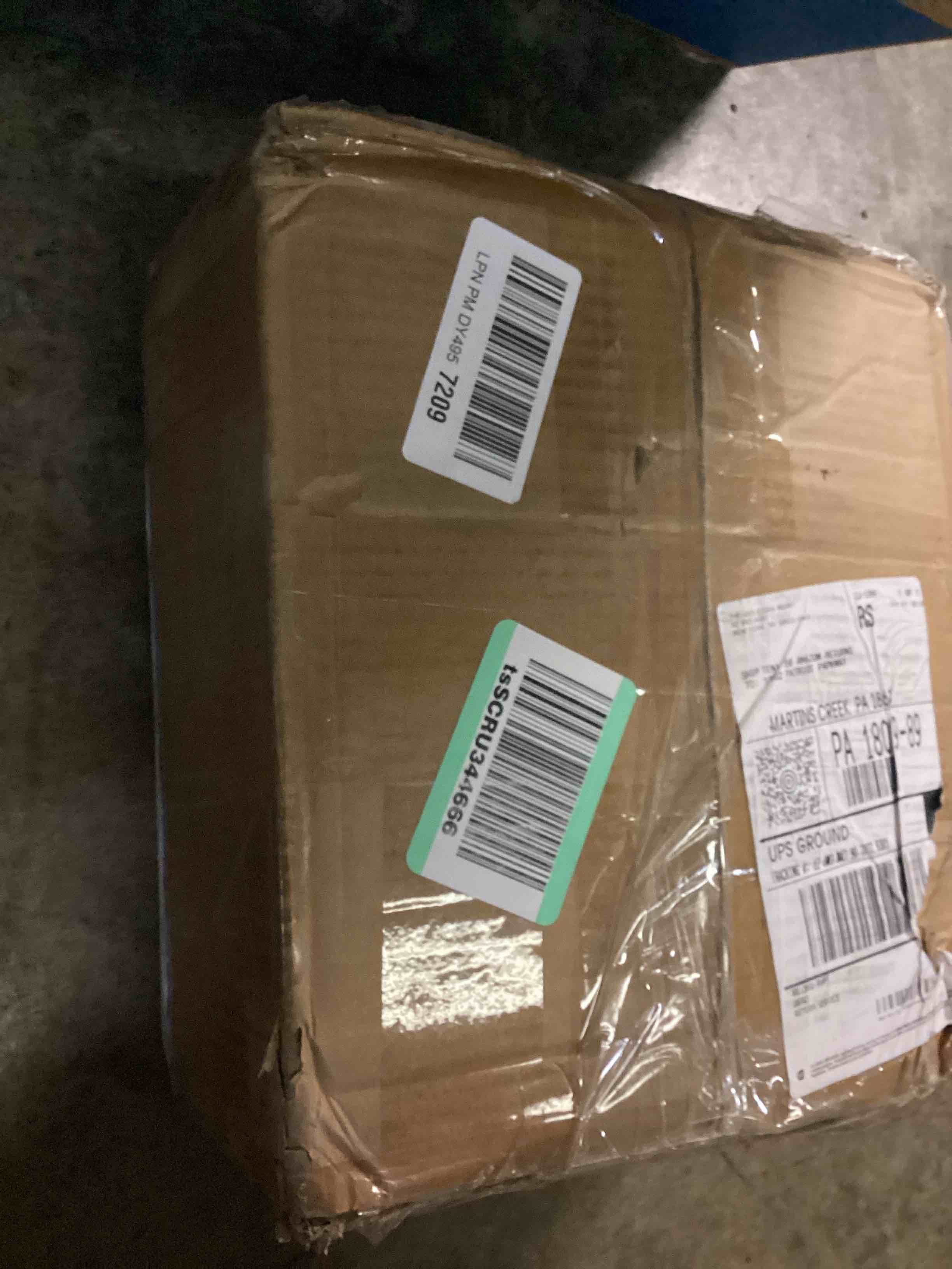 https://s3.amazonaws.com/lotting-images-prod/bidfta/GRA1959850_1753648406623.jpeg