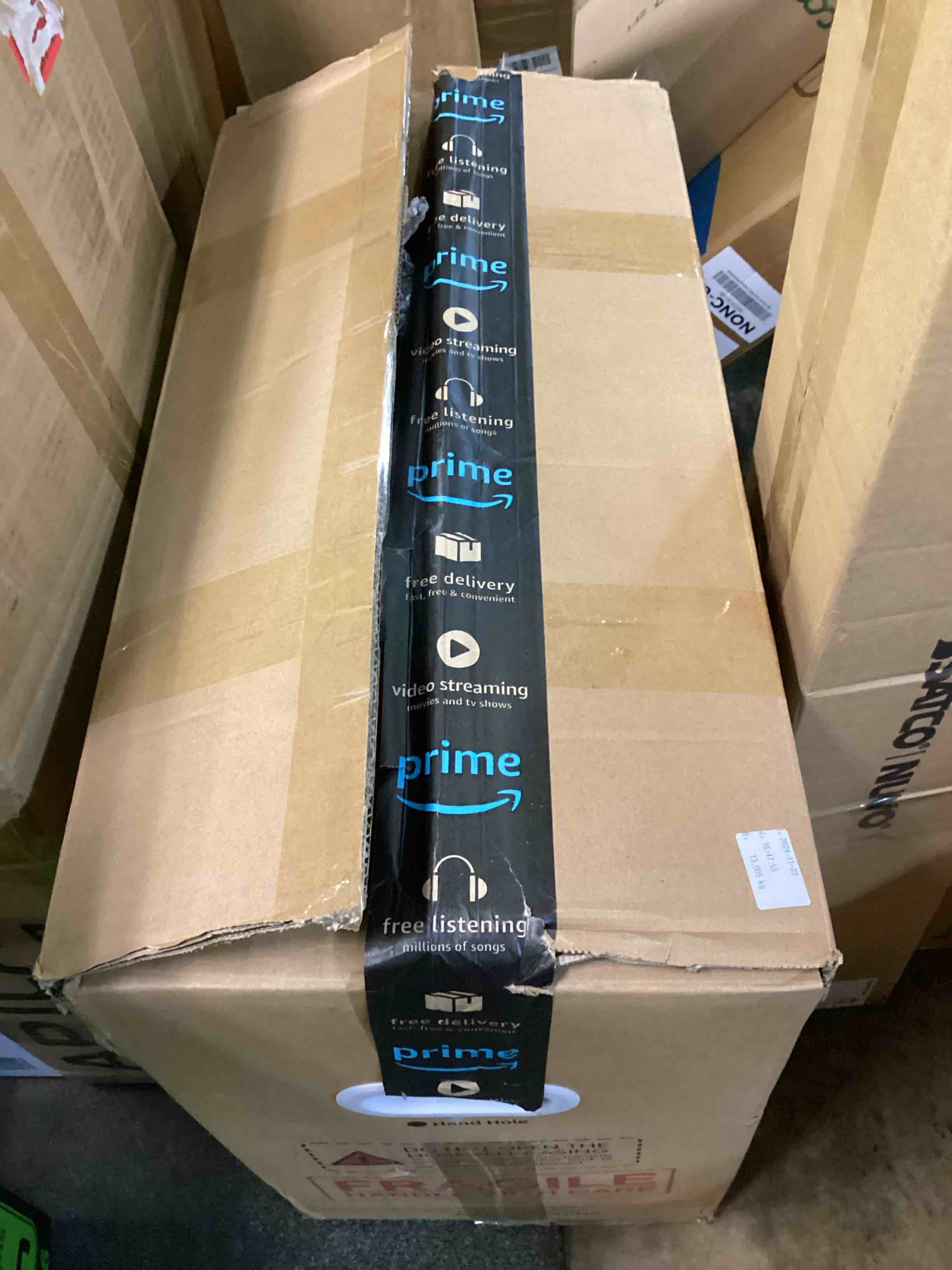 https://s3.amazonaws.com/lotting-images-prod/bidfta/GRA1959862_1753648937384.jpeg