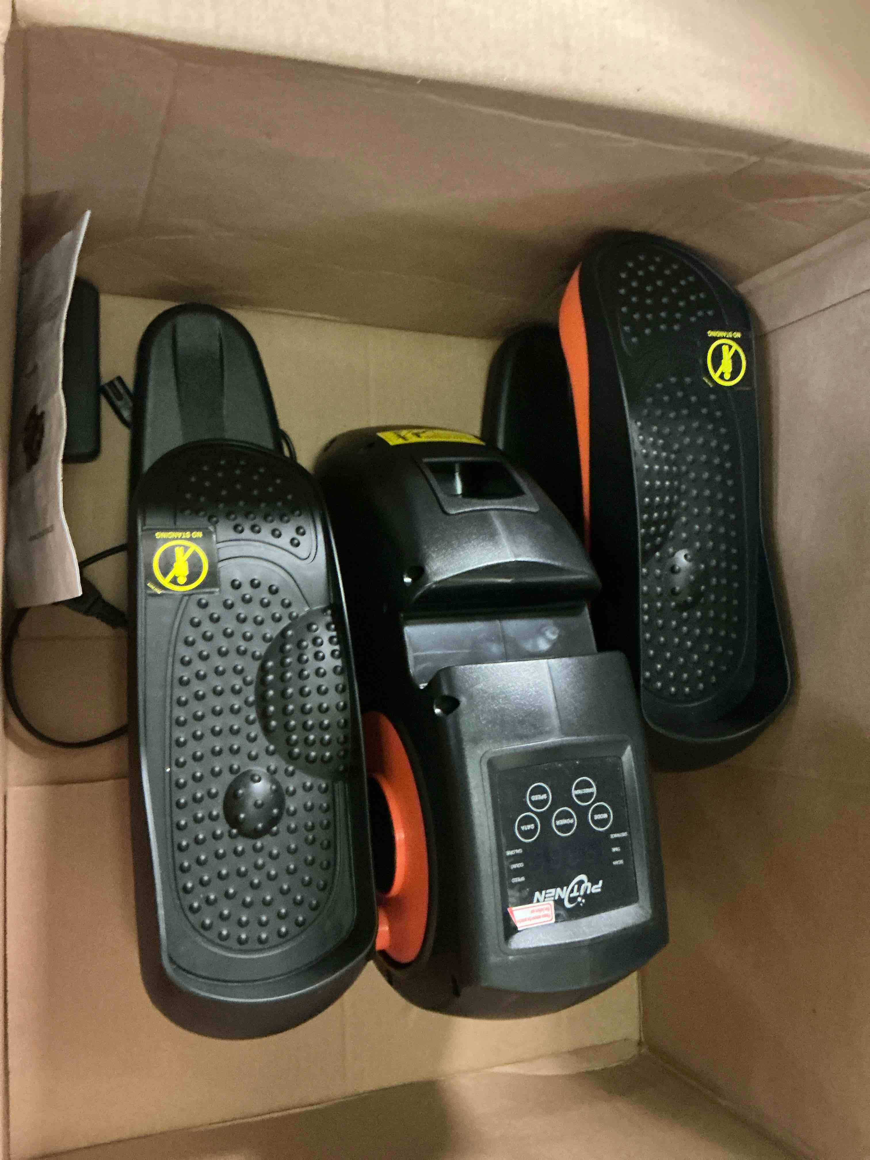 https://s3.amazonaws.com/lotting-images-prod/bidfta/GRA1959899_1753894295806.jpeg