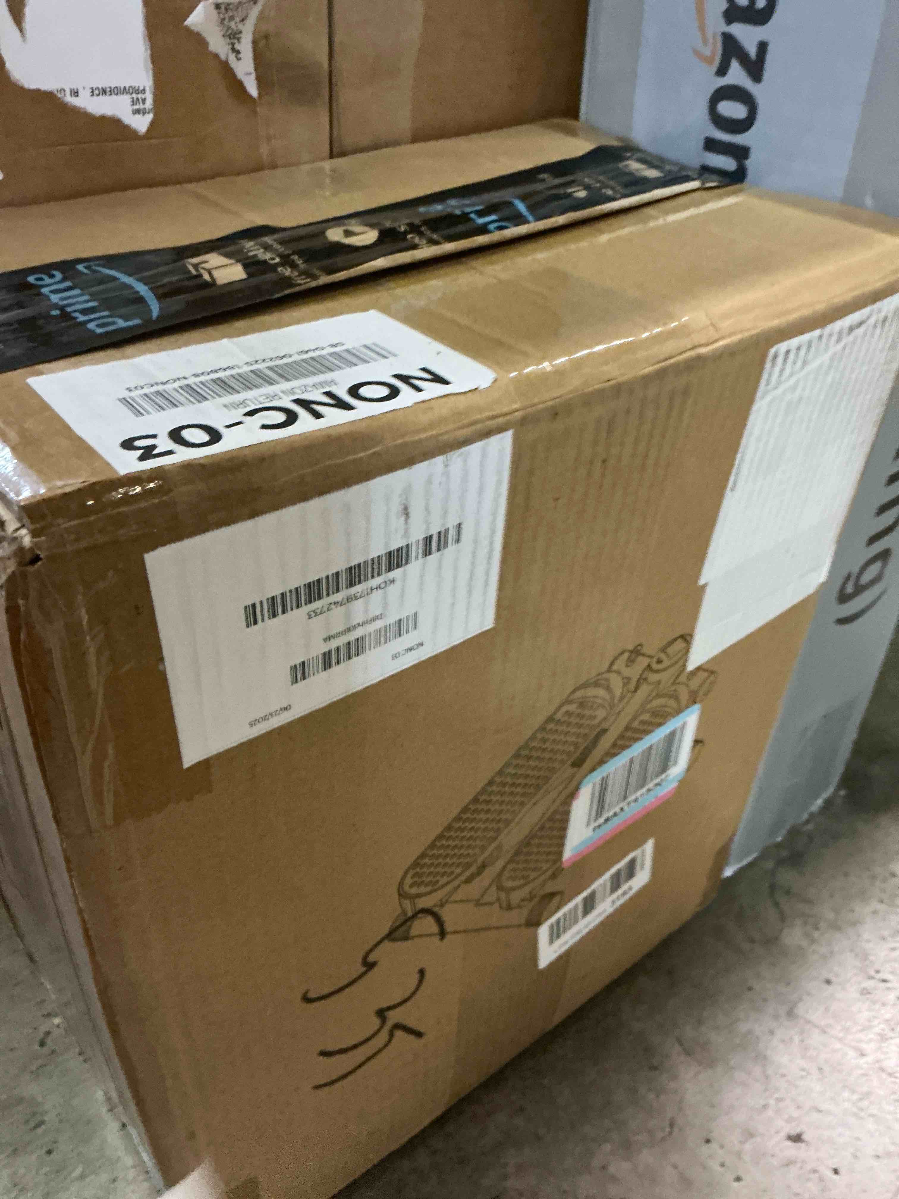 https://s3.amazonaws.com/lotting-images-prod/bidfta/GRA1959902_1753894409367.jpeg