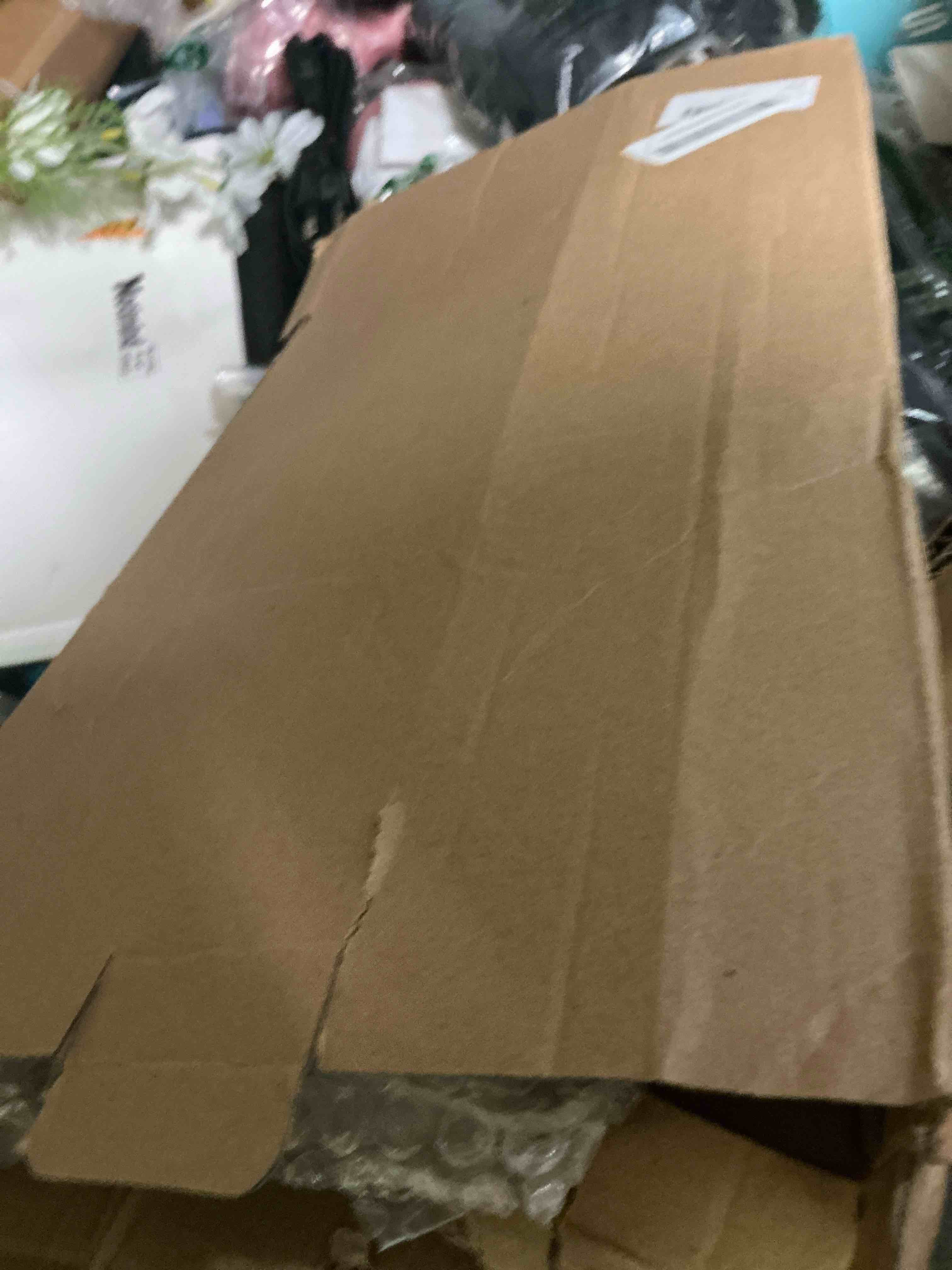 https://s3.amazonaws.com/lotting-images-prod/bidfta/GRA1959934_1753896332840.jpeg