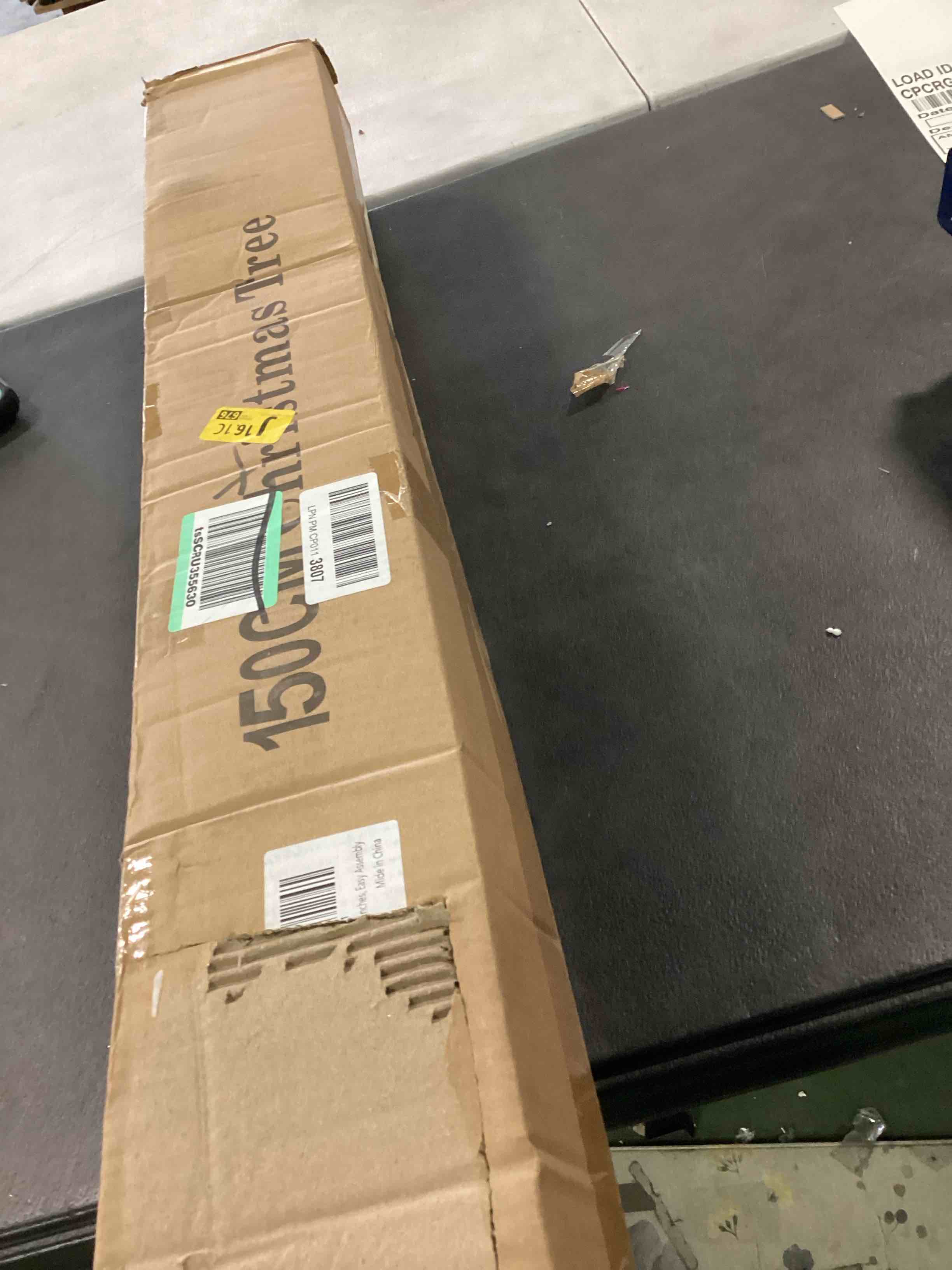 https://s3.amazonaws.com/lotting-images-prod/bidfta/GRA1960122_1736958117839.jpeg
