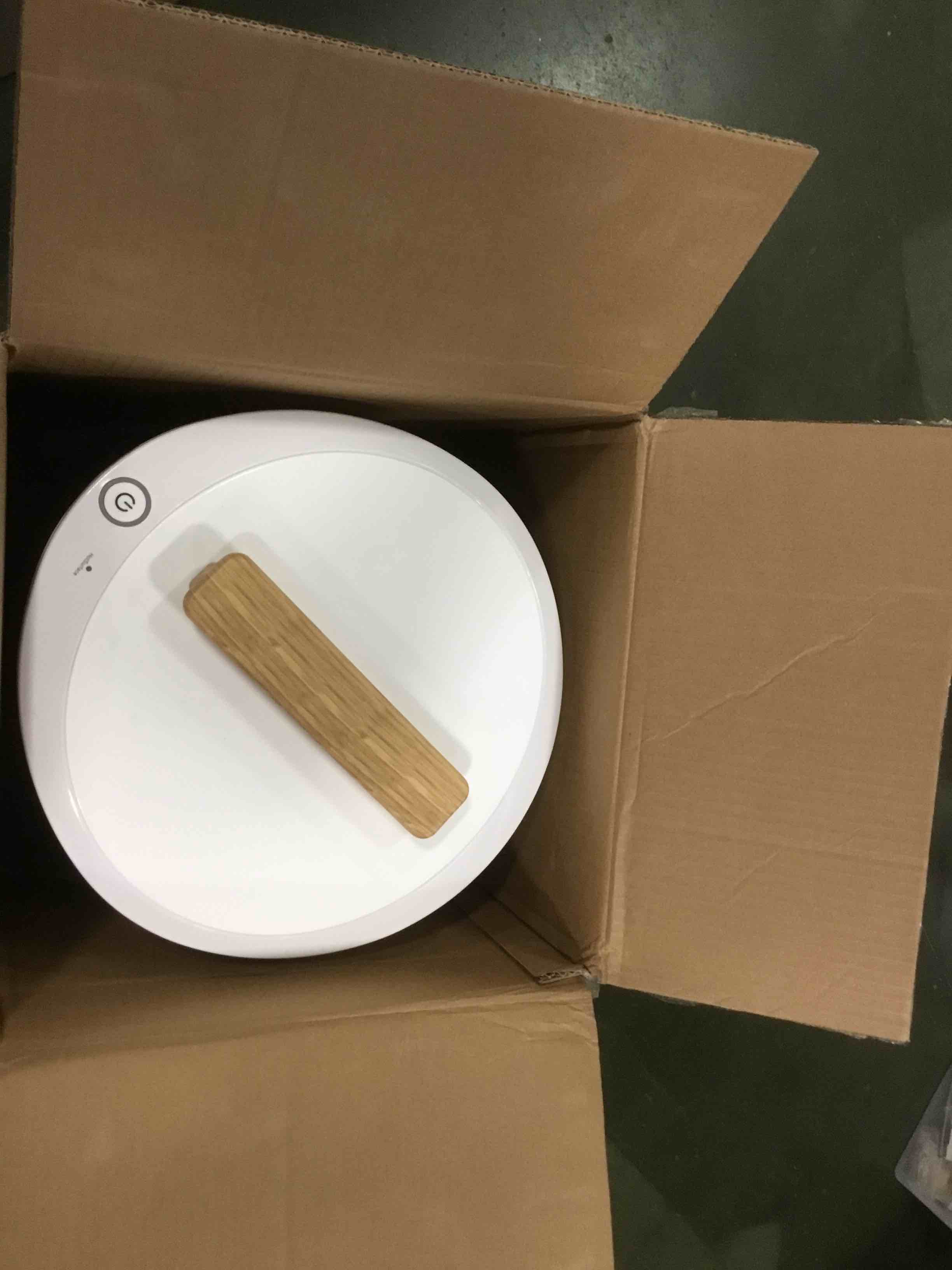 https://s3.amazonaws.com/lotting-images-prod/bidfta/GRA1960178_1737721271411.jpeg