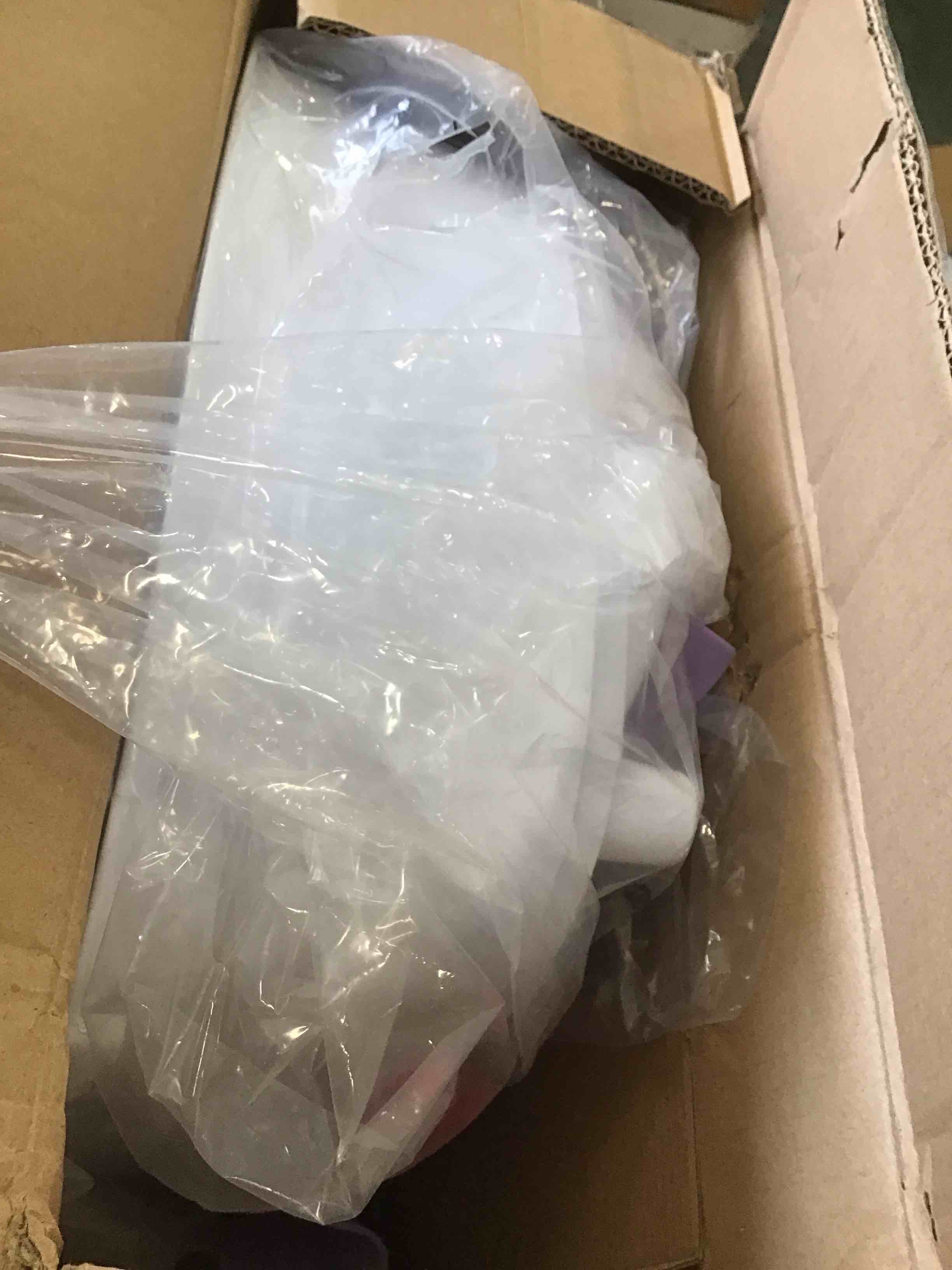 https://s3.amazonaws.com/lotting-images-prod/bidfta/GRA1960398_1738080799240.jpeg