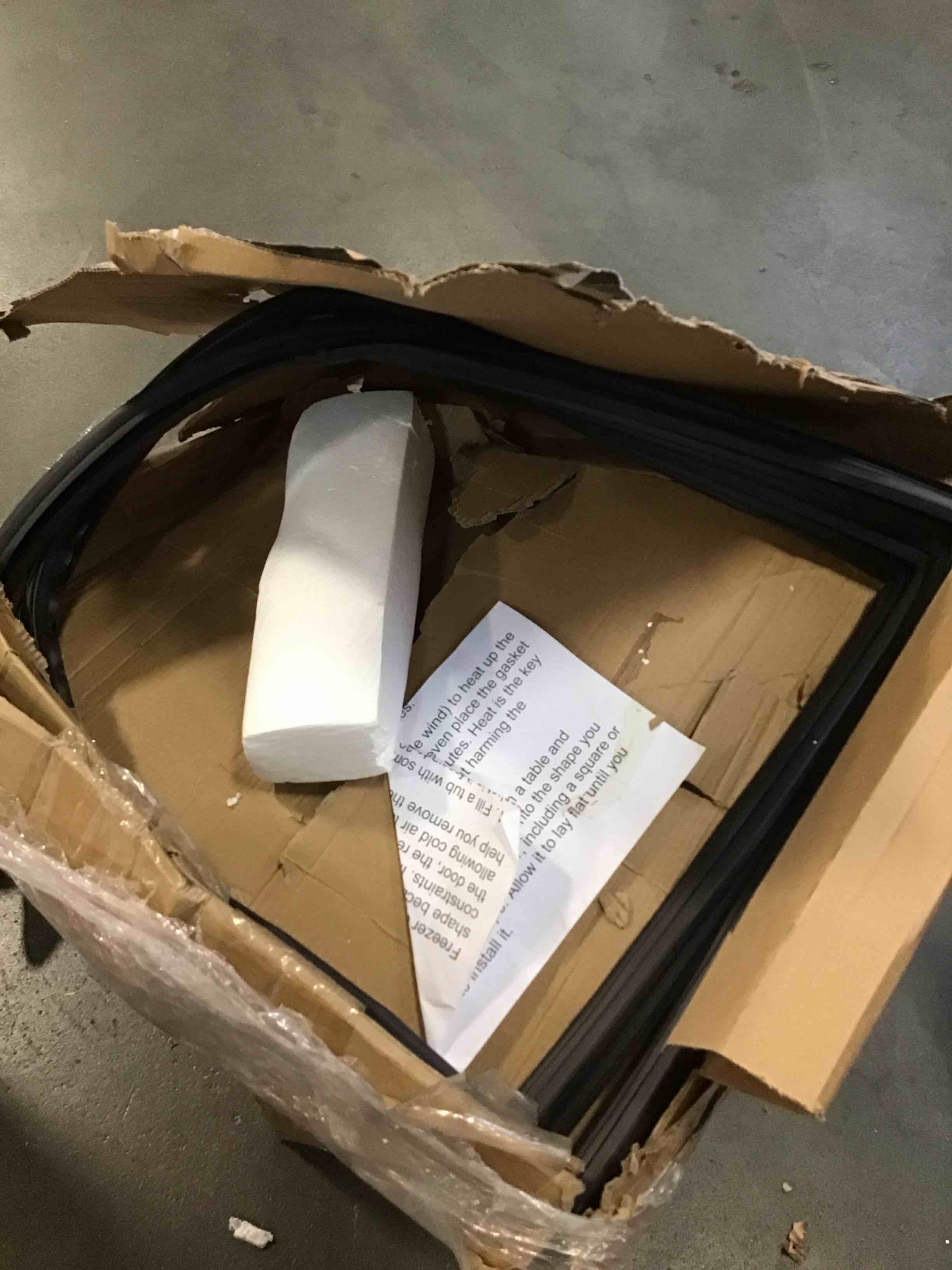 https://s3.amazonaws.com/lotting-images-prod/bidfta/GRA1961608_1739308550206.jpeg