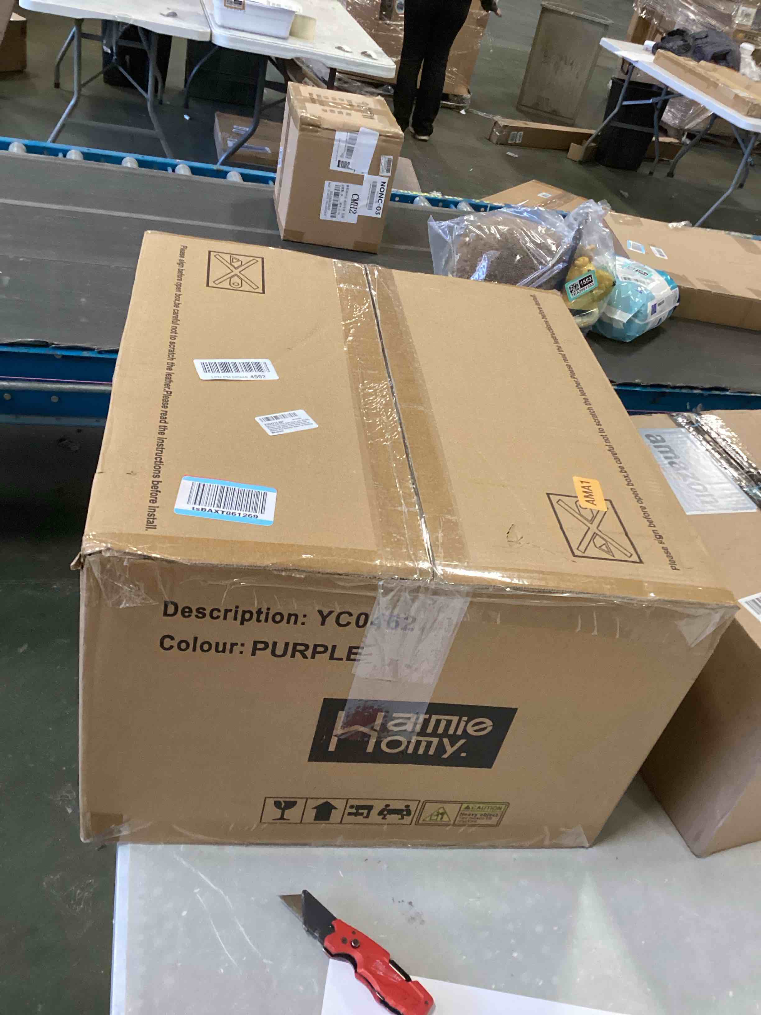 https://s3.amazonaws.com/lotting-images-prod/bidfta/GRA1961985_1739912980275.jpeg
