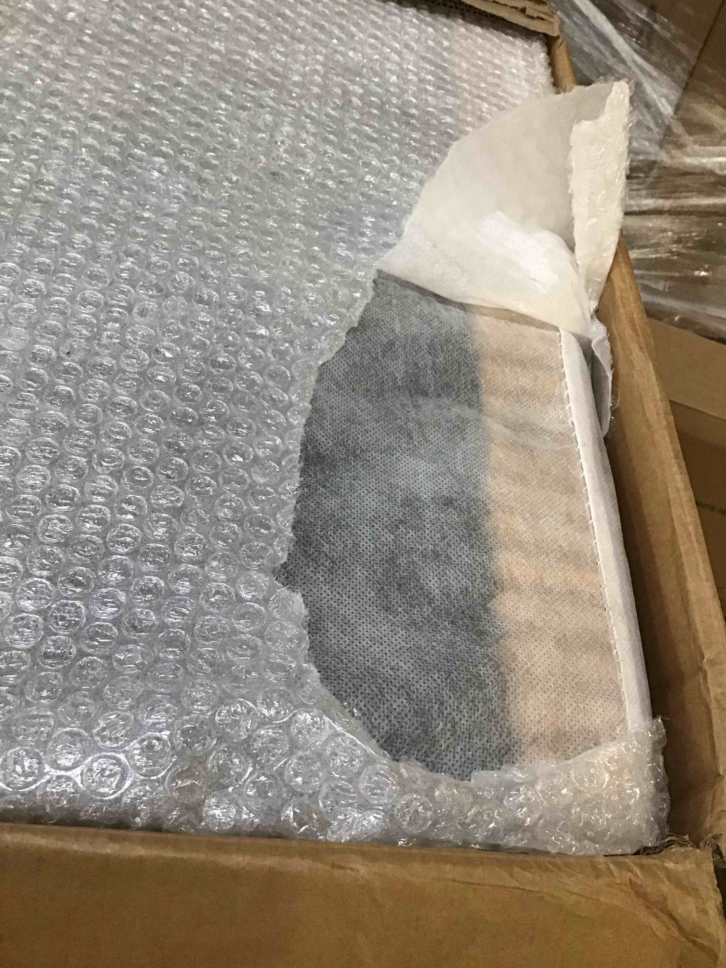 https://s3.amazonaws.com/lotting-images-prod/bidfta/GRA1962764_1740599854020.jpeg