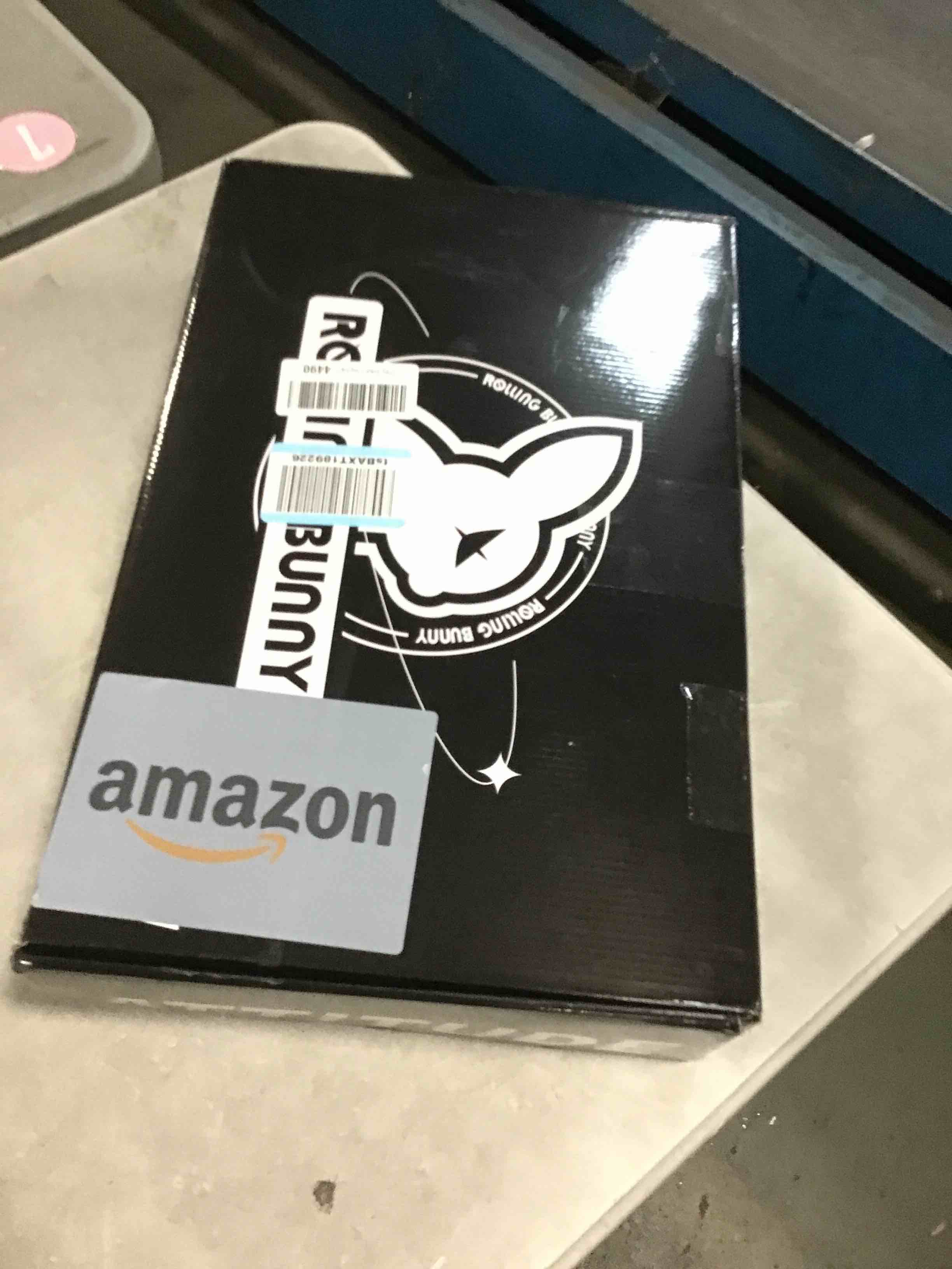 https://s3.amazonaws.com/lotting-images-prod/bidfta/GRA1963756_1738694007165.jpeg