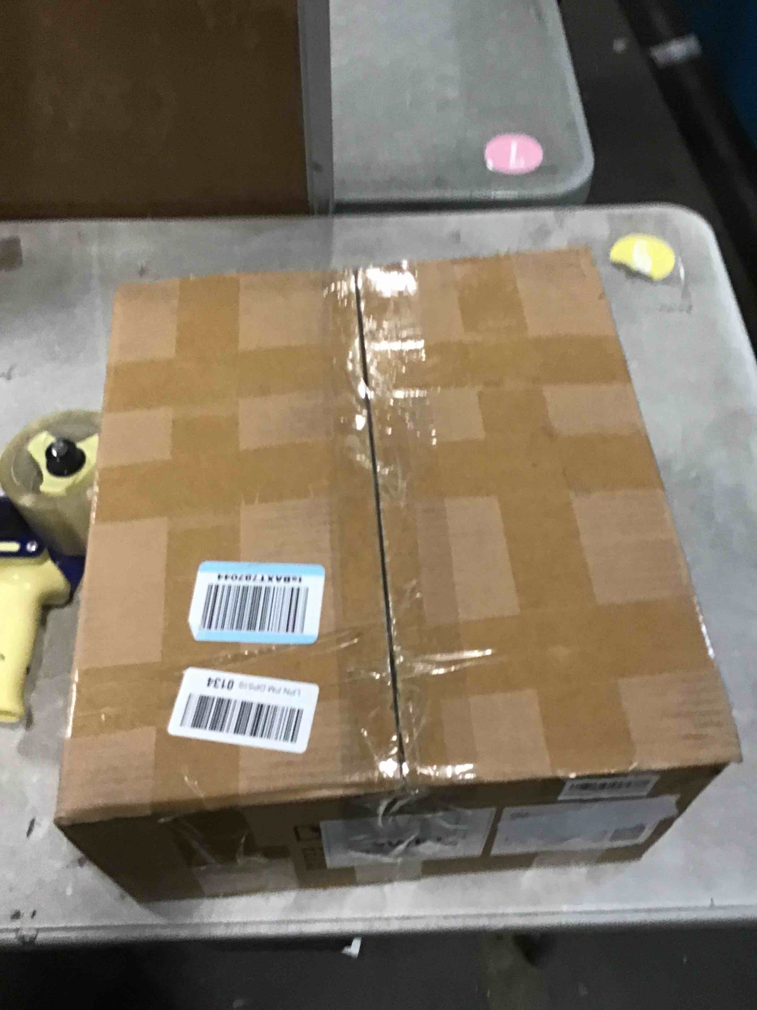 https://s3.amazonaws.com/lotting-images-prod/bidfta/GRA1963770_1738695588878.jpeg
