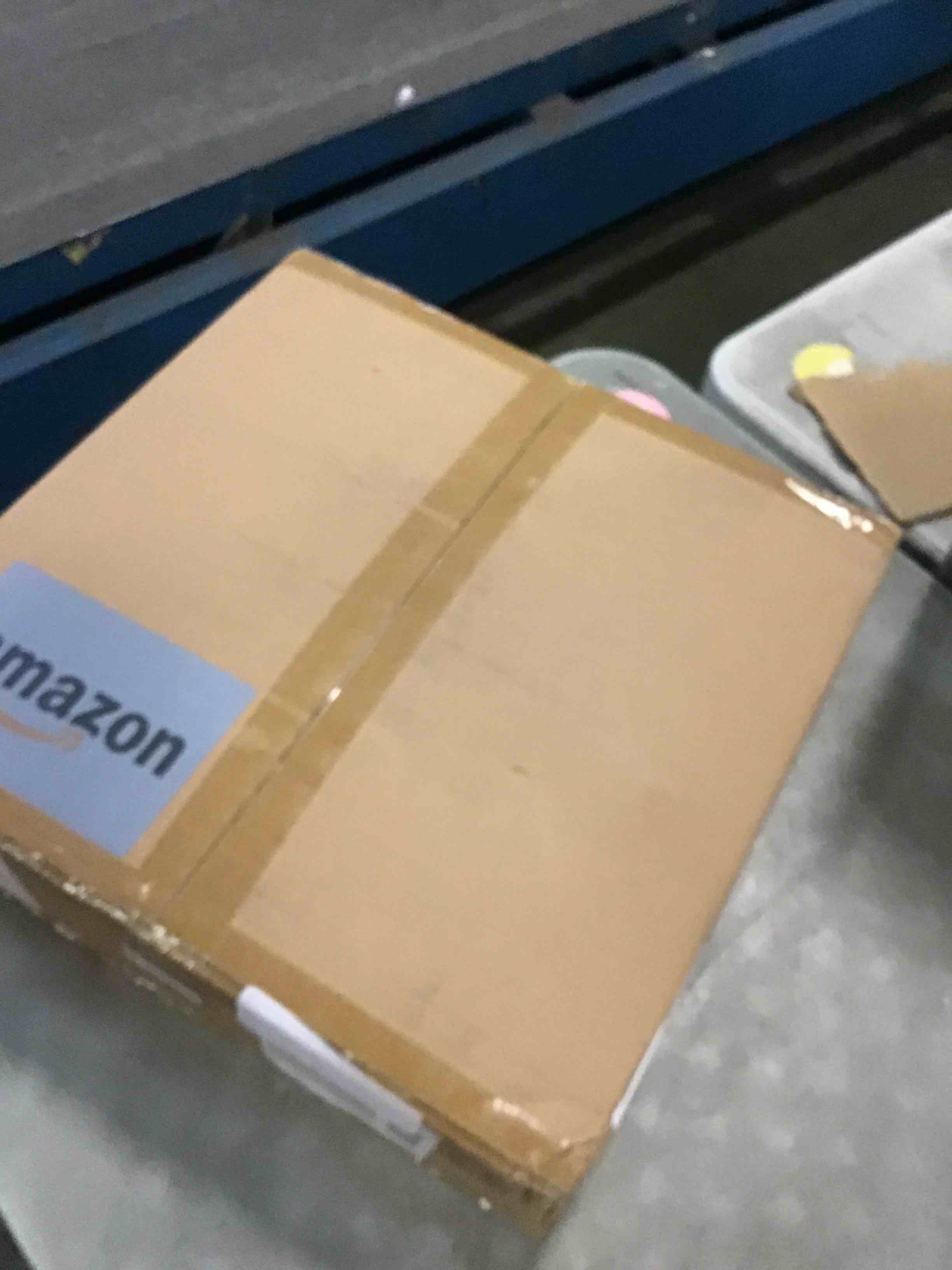 https://s3.amazonaws.com/lotting-images-prod/bidfta/GRA1964018_1738780582591.jpeg