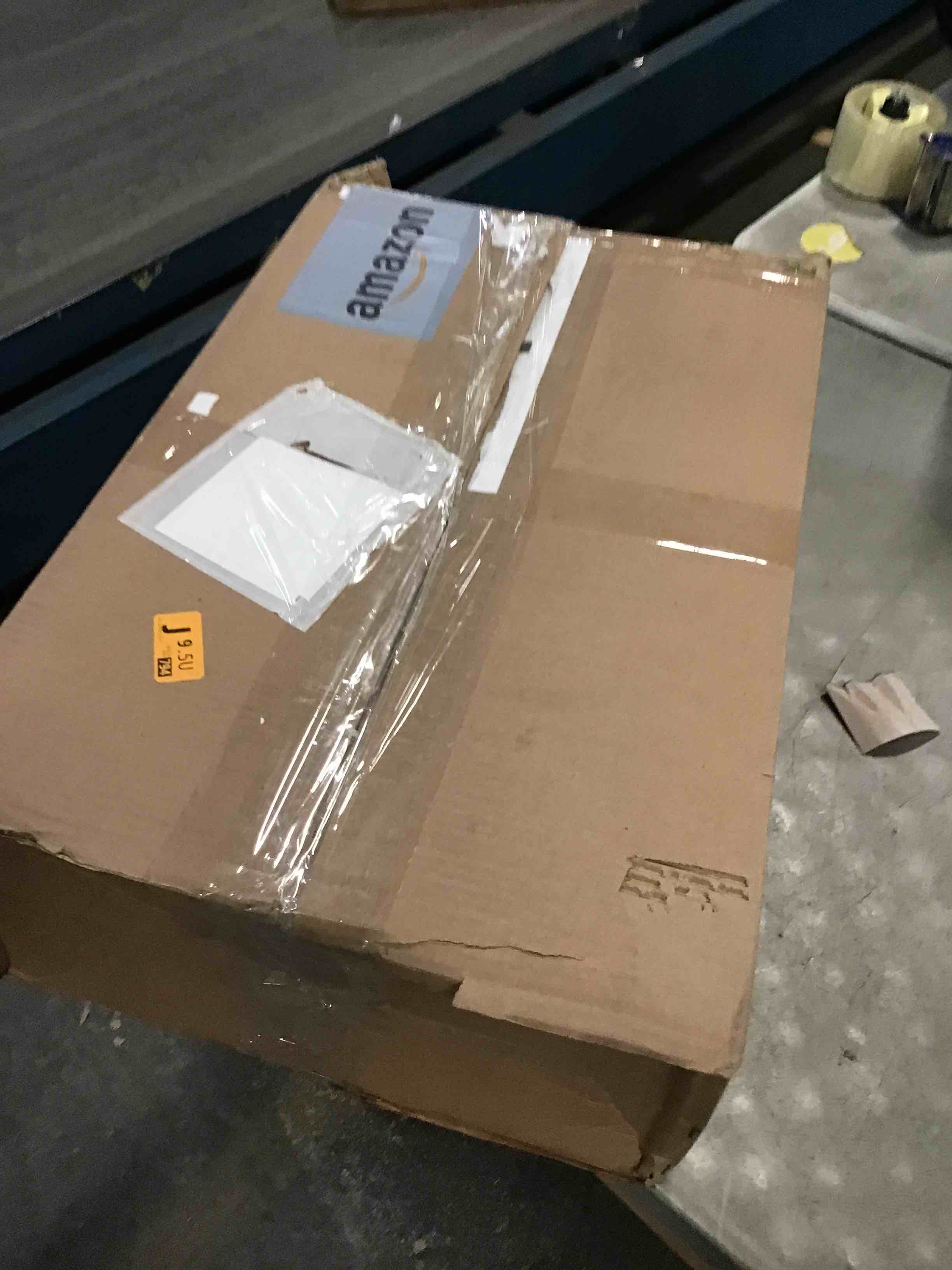 https://s3.amazonaws.com/lotting-images-prod/bidfta/GRA1964045_1738783760588.jpeg