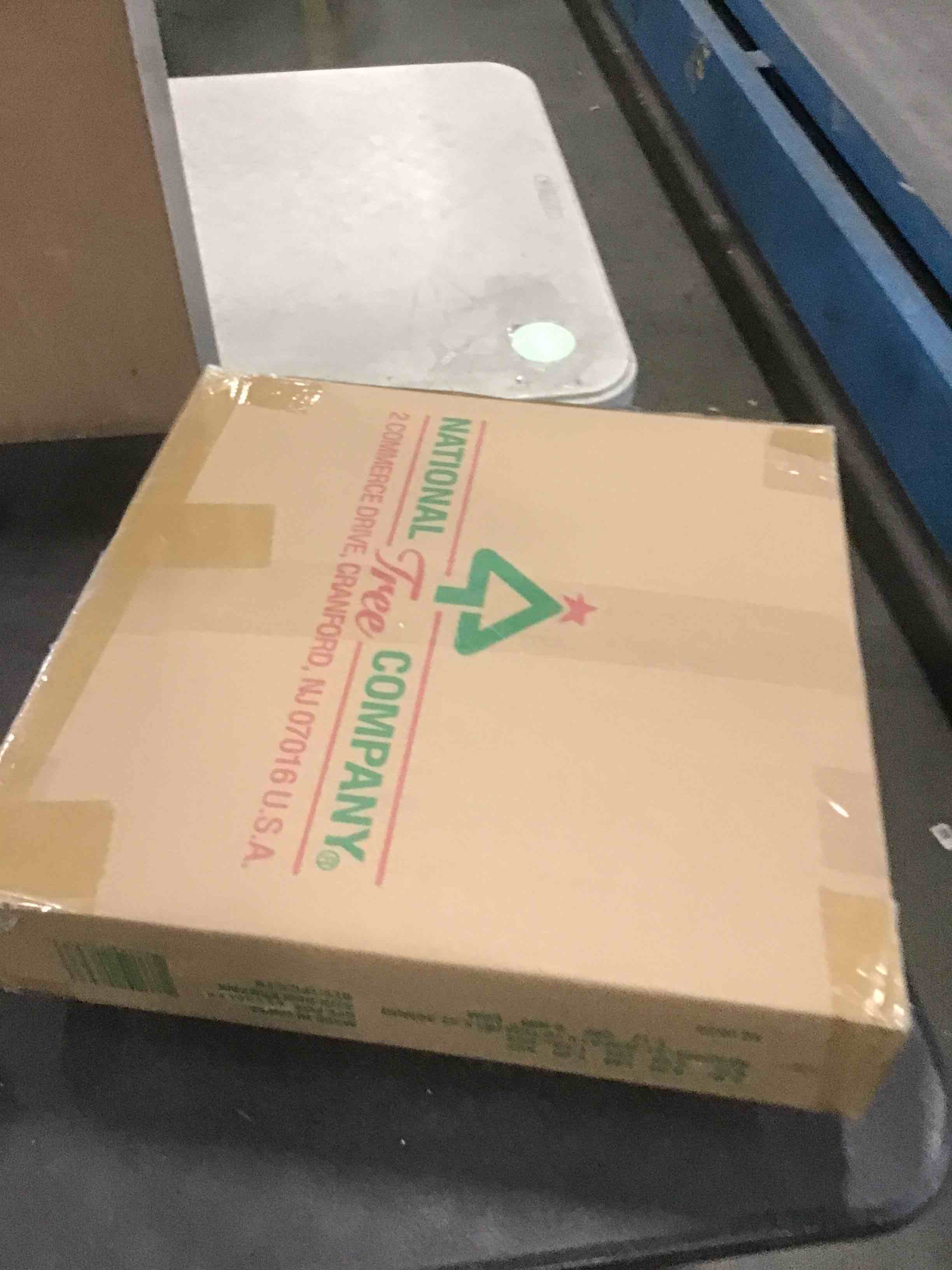 https://s3.amazonaws.com/lotting-images-prod/bidfta/GRA1964236_1738863344141.jpeg