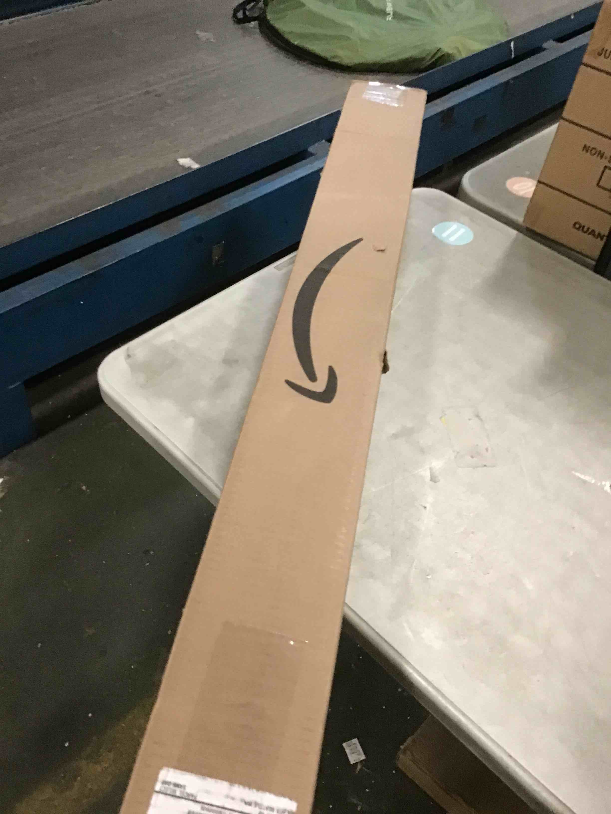 https://s3.amazonaws.com/lotting-images-prod/bidfta/GRA1964904_1739308451842.jpeg