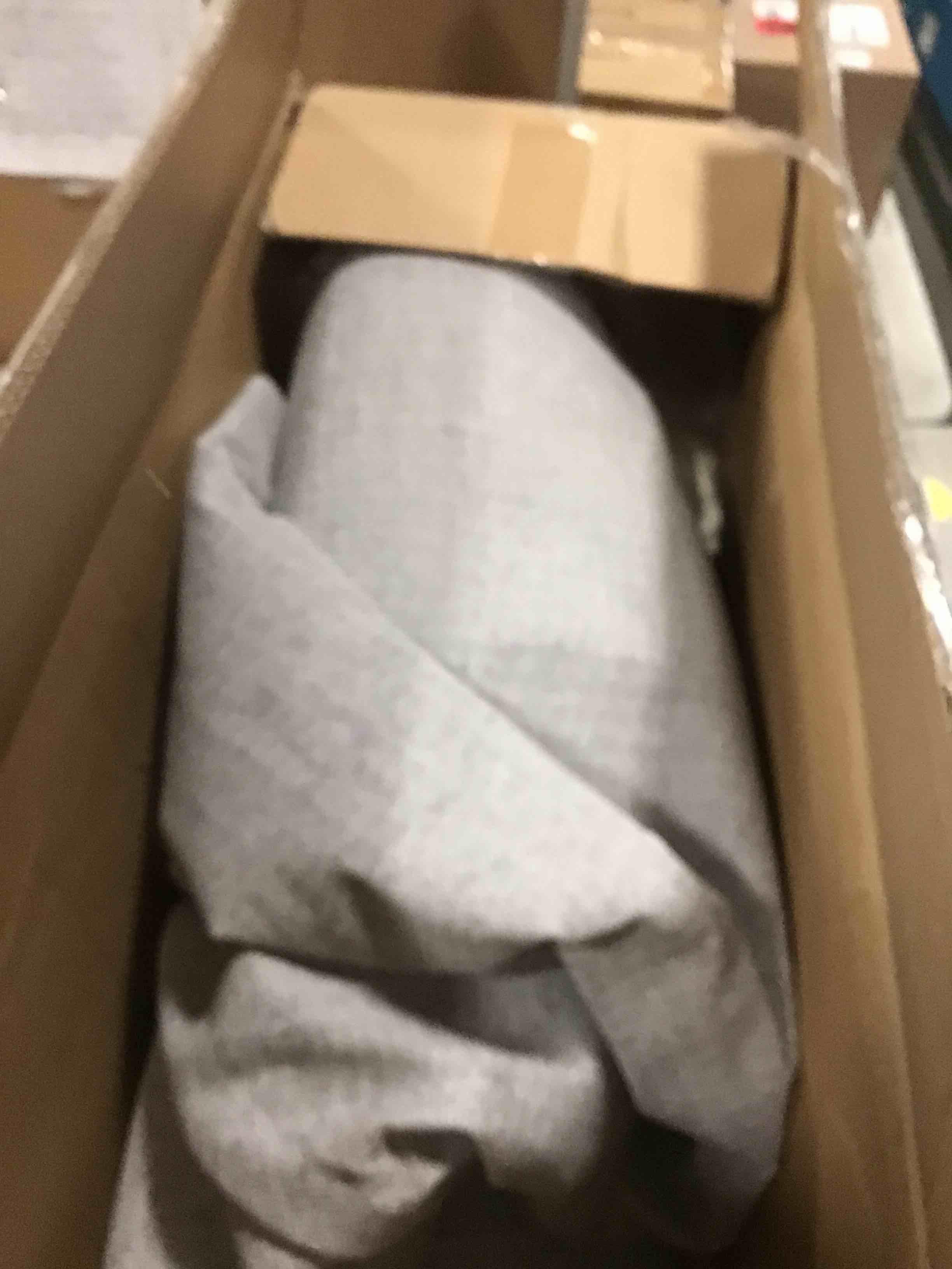 https://s3.amazonaws.com/lotting-images-prod/bidfta/GRA1964940_1739369370798.jpeg