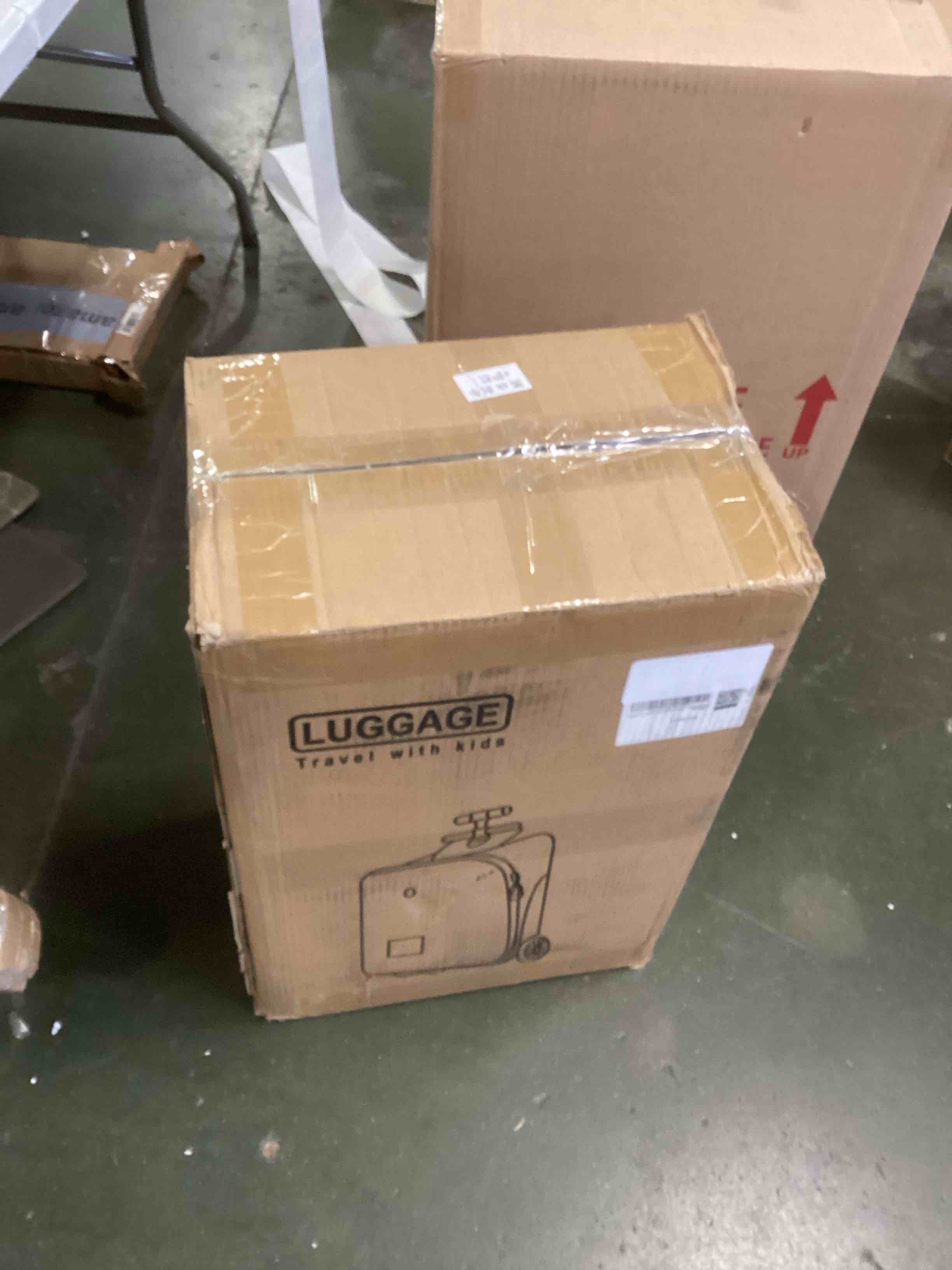 https://s3.amazonaws.com/lotting-images-prod/bidfta/GRA1966668_1741096650323.jpeg