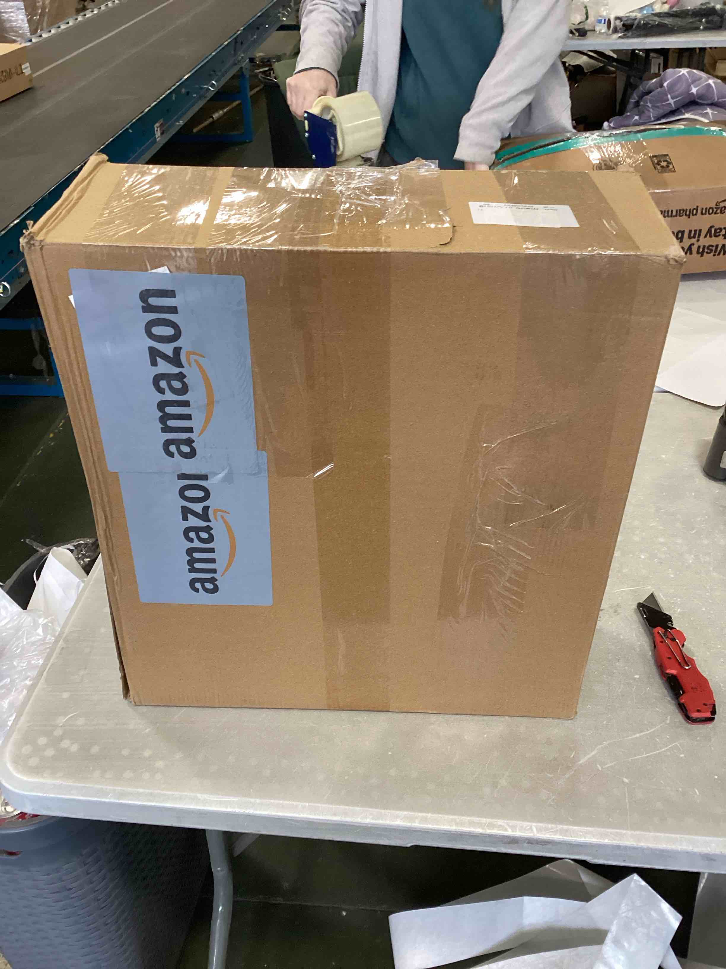 https://s3.amazonaws.com/lotting-images-prod/bidfta/GRA1967295_1742495068499.jpeg
