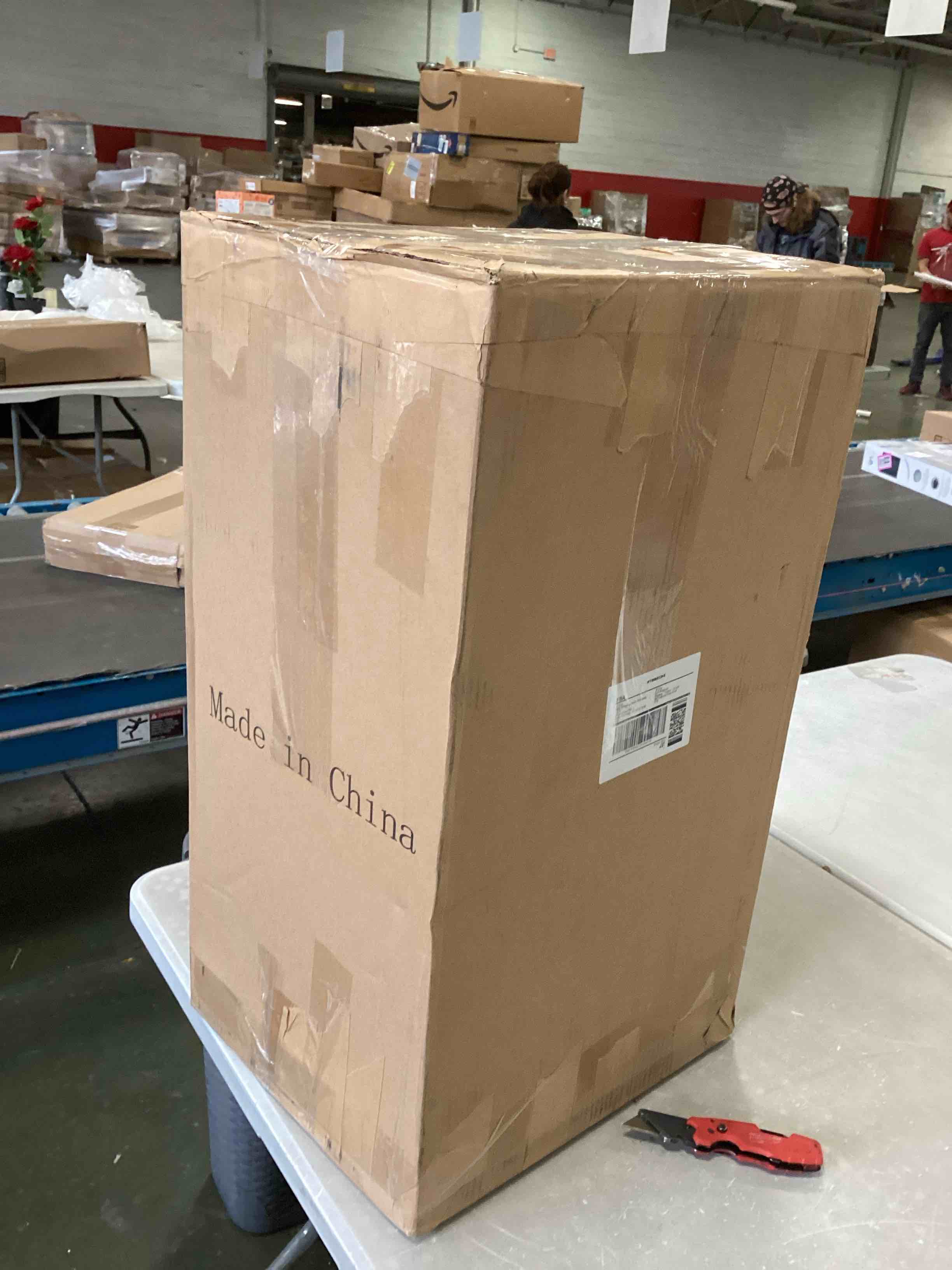 https://s3.amazonaws.com/lotting-images-prod/bidfta/GRA1967645_1743093566164.jpeg