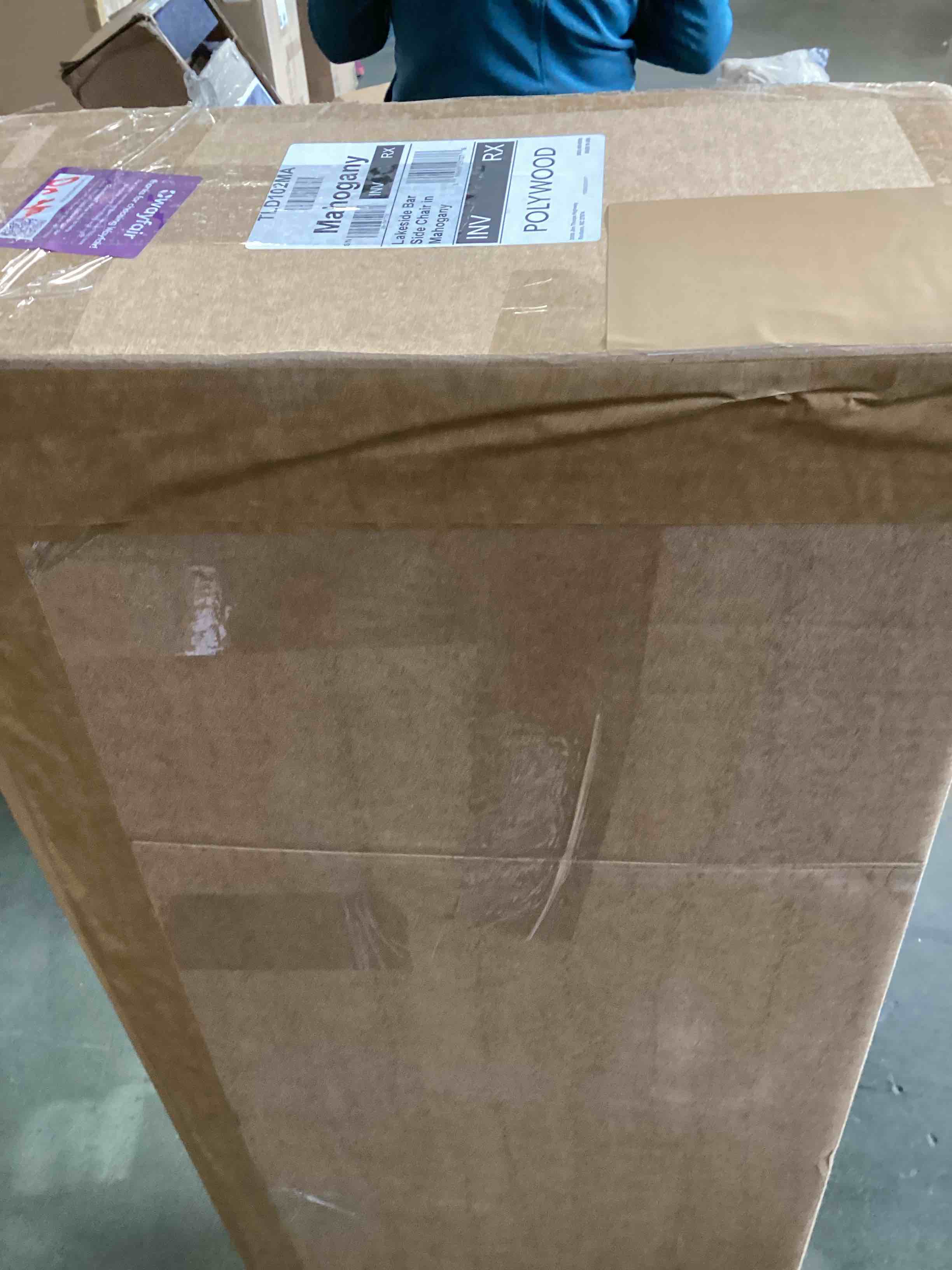 https://s3.amazonaws.com/lotting-images-prod/bidfta/GRA1969990_1740671708035.jpeg