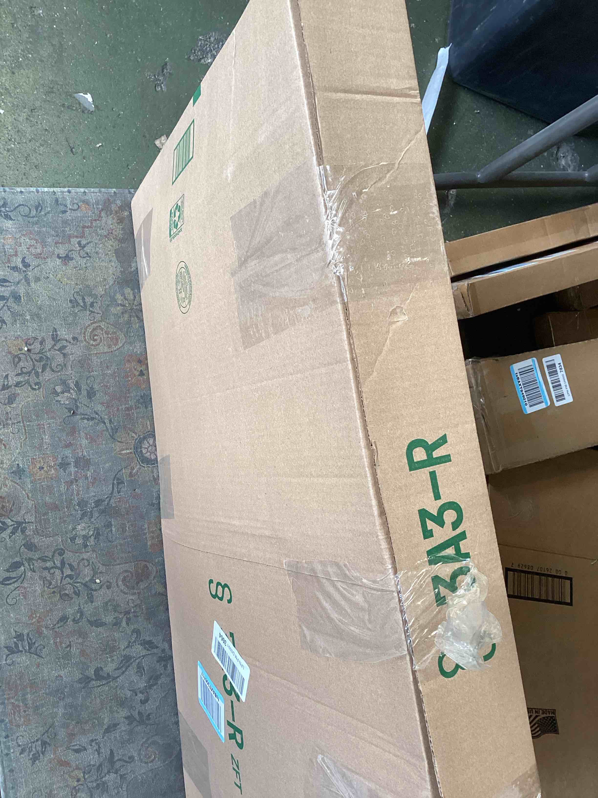 https://s3.amazonaws.com/lotting-images-prod/bidfta/GRA1970588_1741110916690.jpeg