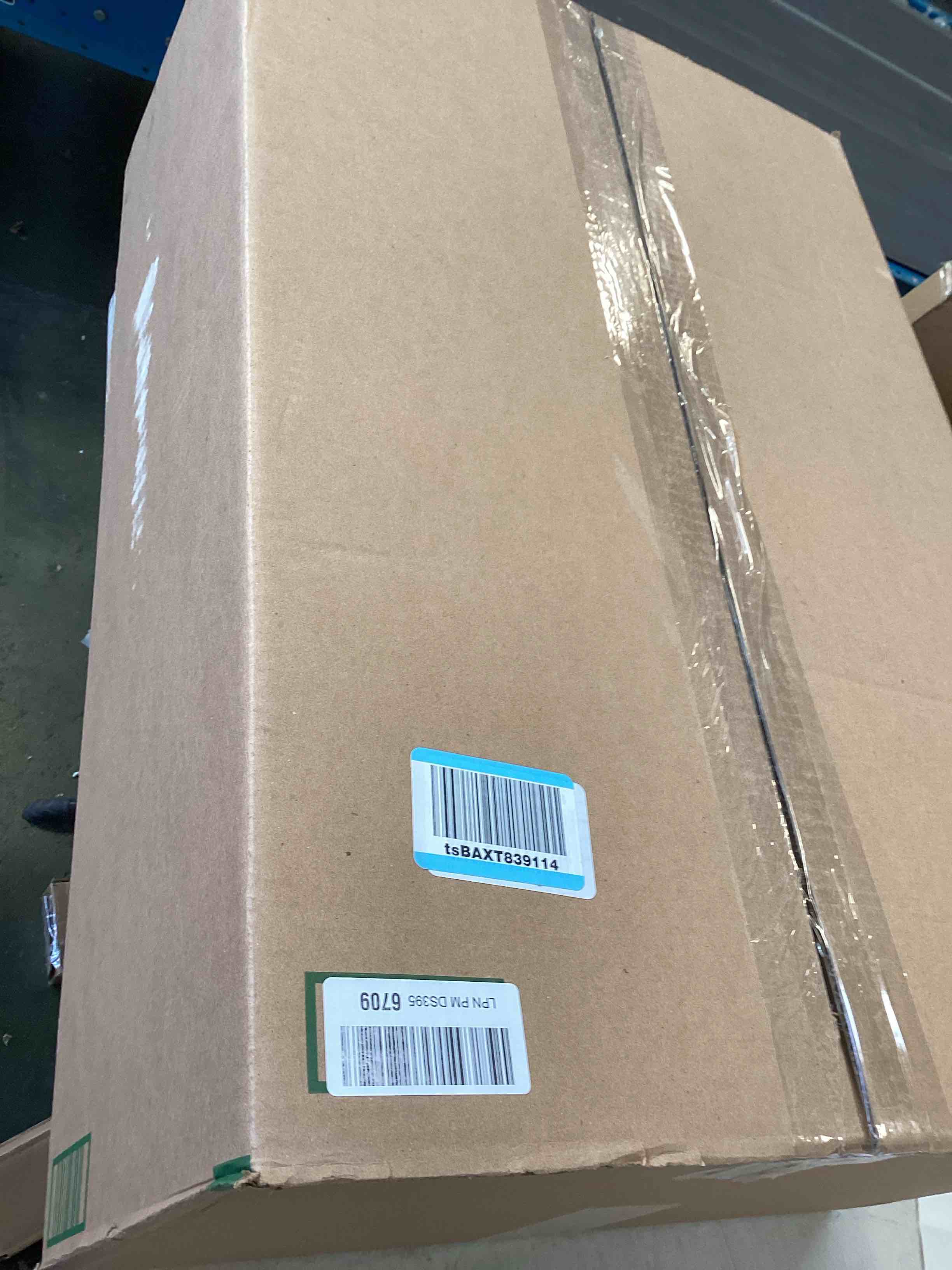 https://s3.amazonaws.com/lotting-images-prod/bidfta/GRA1970644_1741117417661.jpeg