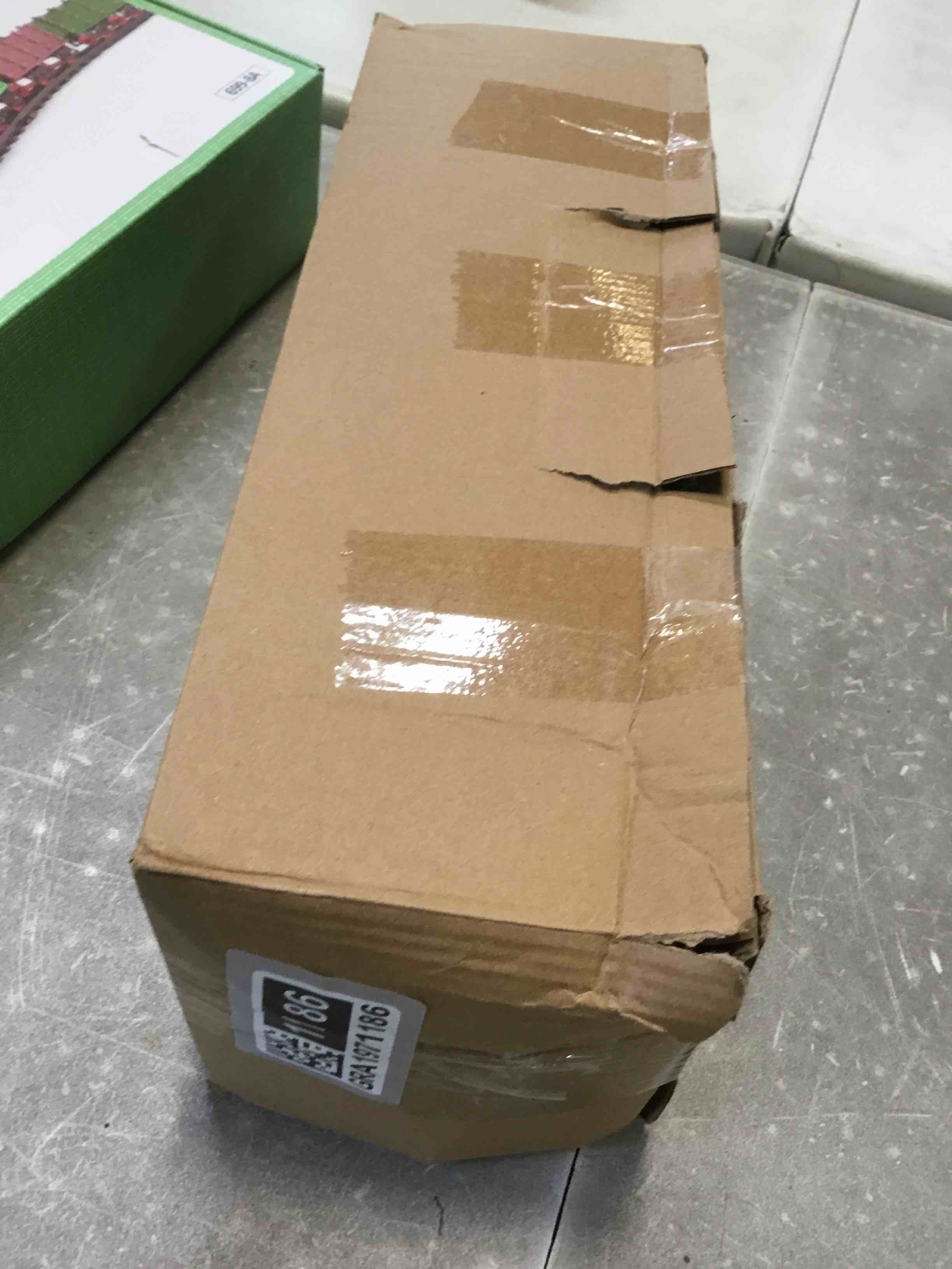 https://s3.amazonaws.com/lotting-images-prod/bidfta/GRA1971186_1741798967437.jpeg