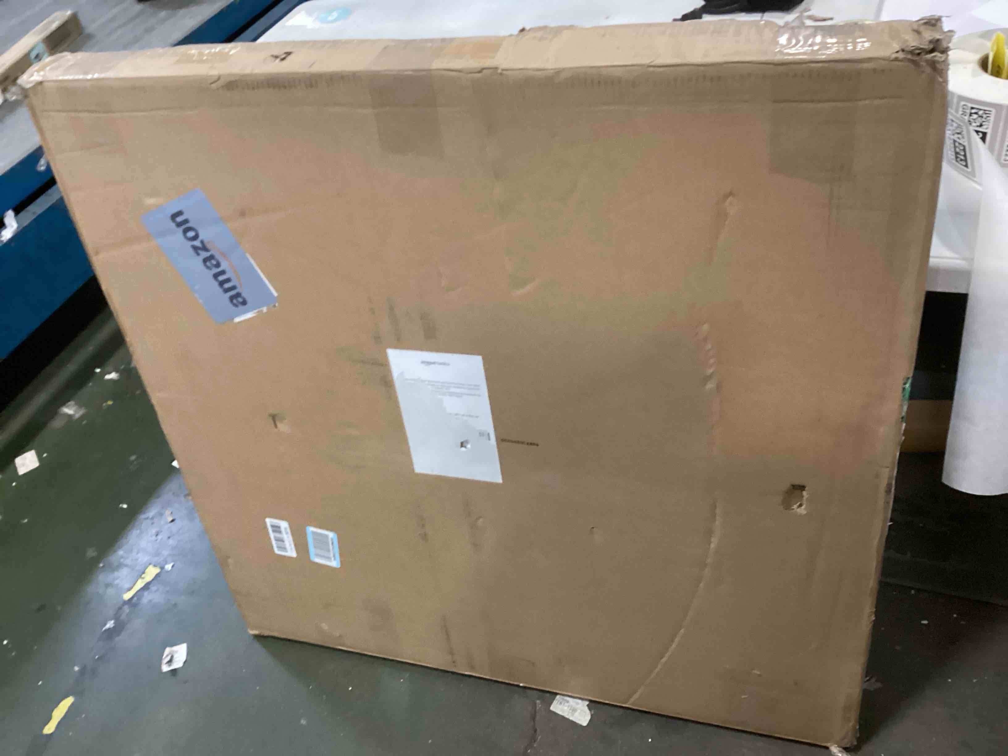 https://s3.amazonaws.com/lotting-images-prod/bidfta/GRA1972213_1736962442408.jpeg