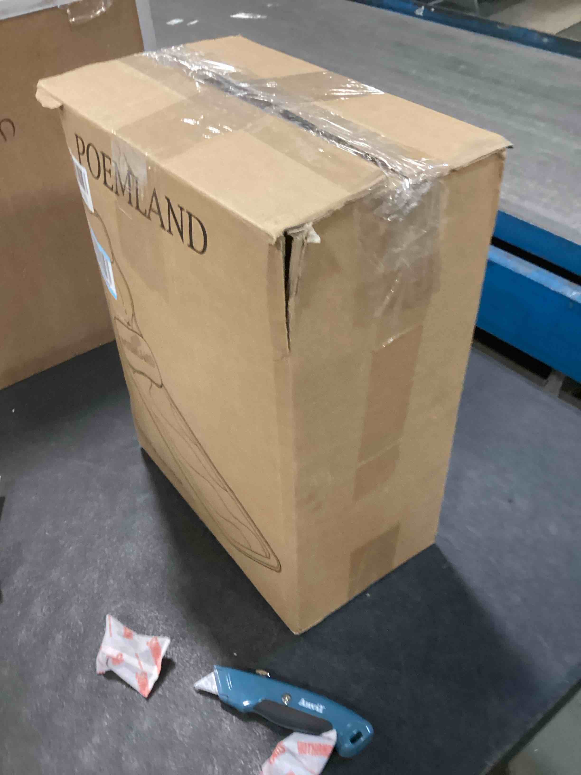 https://s3.amazonaws.com/lotting-images-prod/bidfta/GRA1973360_1737549615954.jpeg