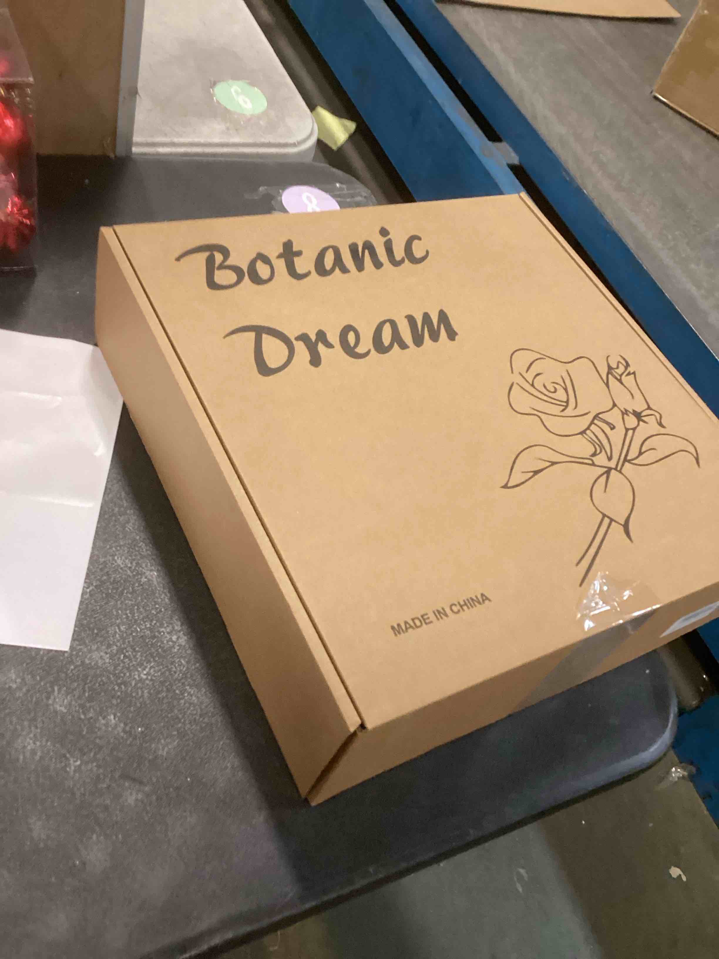 https://s3.amazonaws.com/lotting-images-prod/bidfta/GRA1973541_1737570580383.jpeg