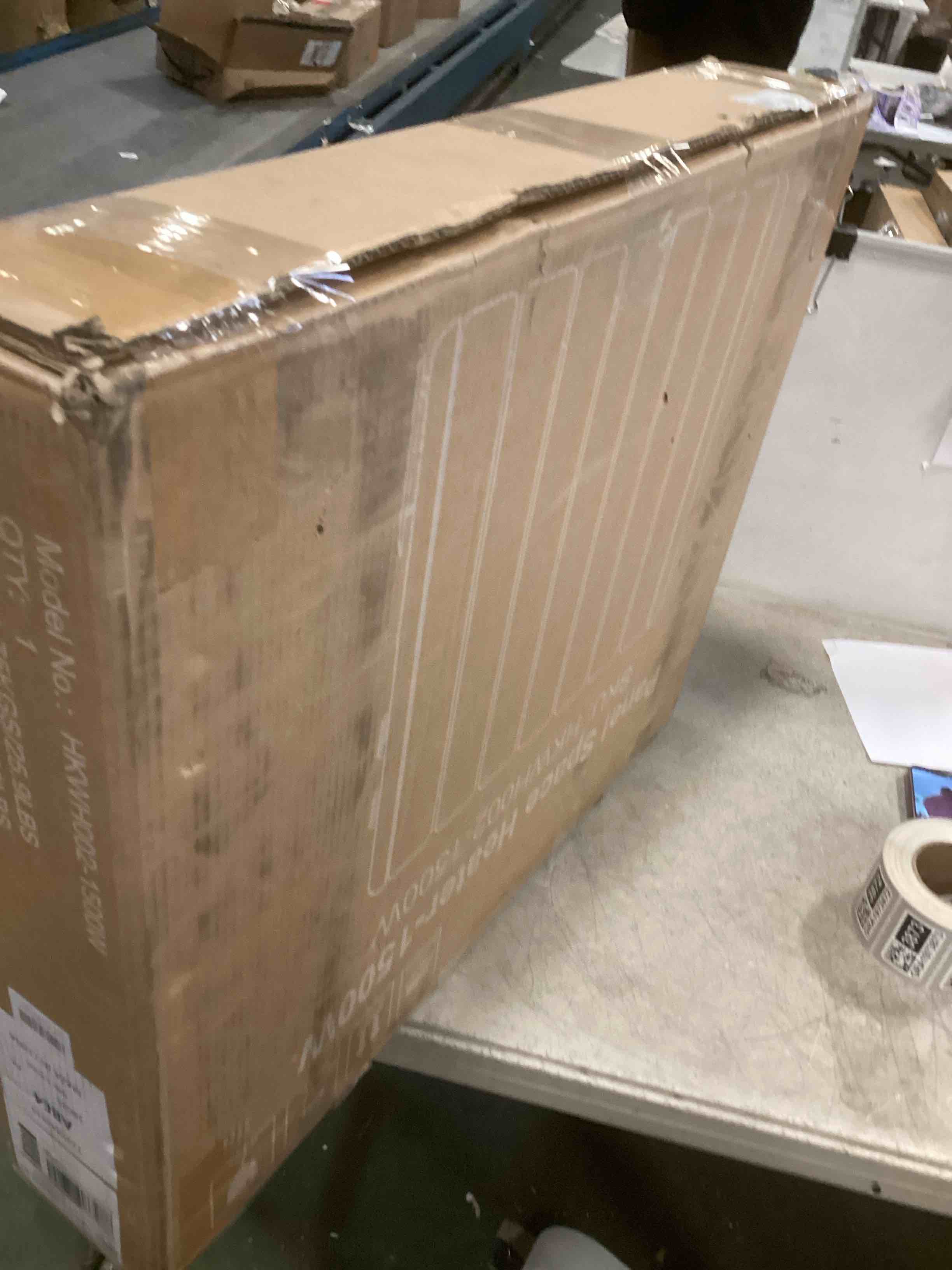 https://s3.amazonaws.com/lotting-images-prod/bidfta/GRA1973865_1737660246698.jpeg