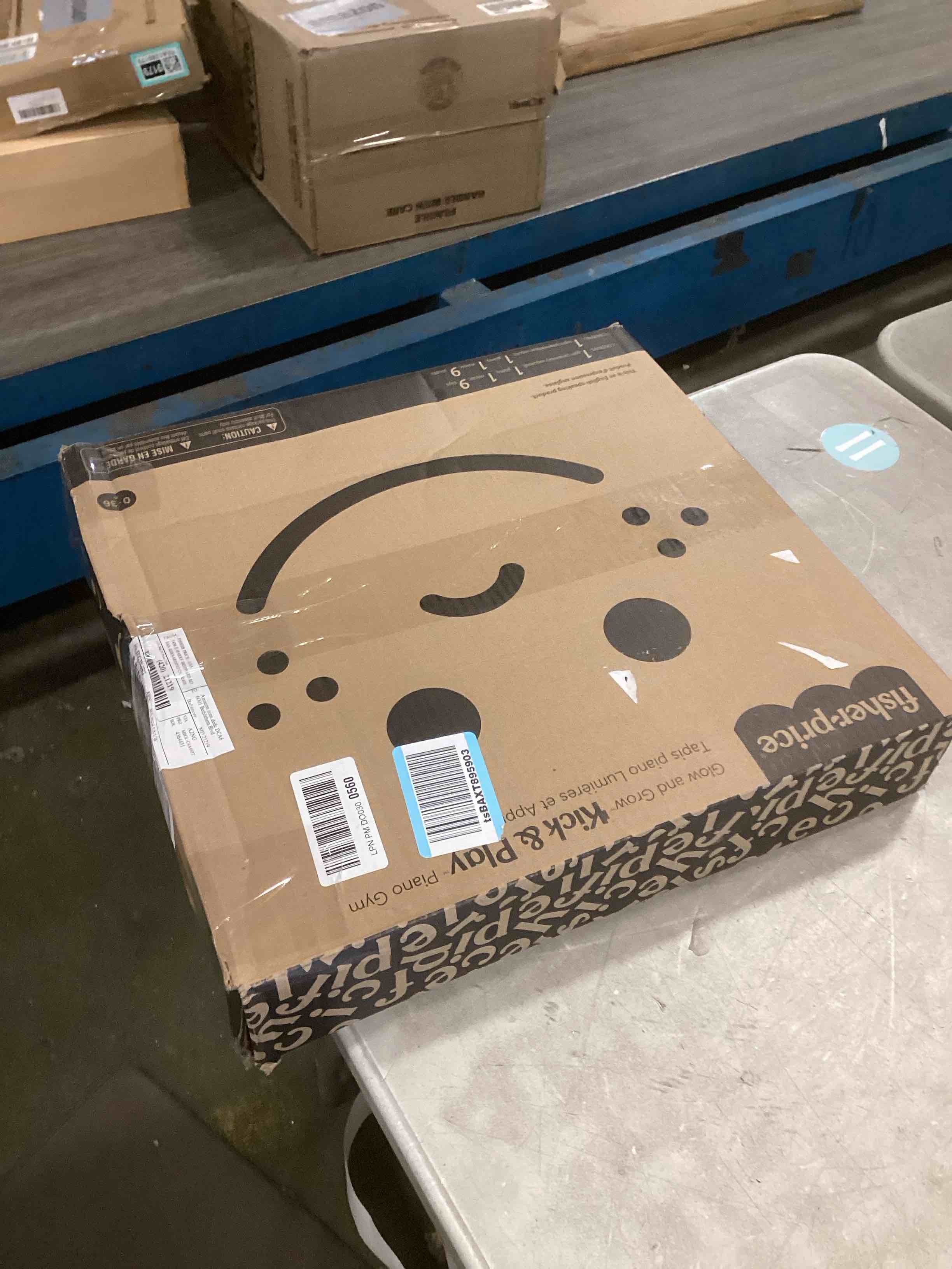 https://s3.amazonaws.com/lotting-images-prod/bidfta/GRA1974328_1737987050596.jpeg