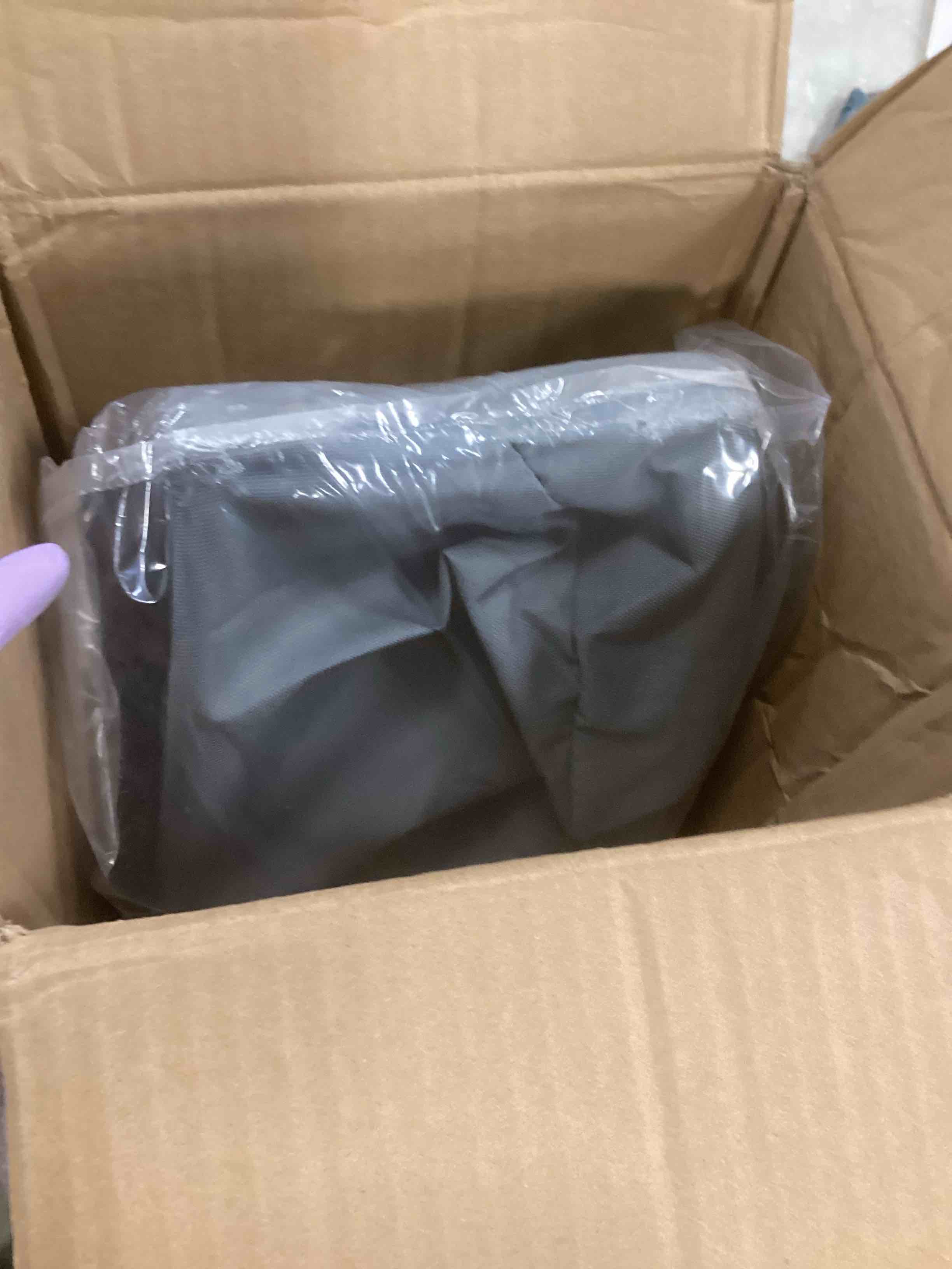 https://s3.amazonaws.com/lotting-images-prod/bidfta/GRA1974379_1737993662928.jpeg
