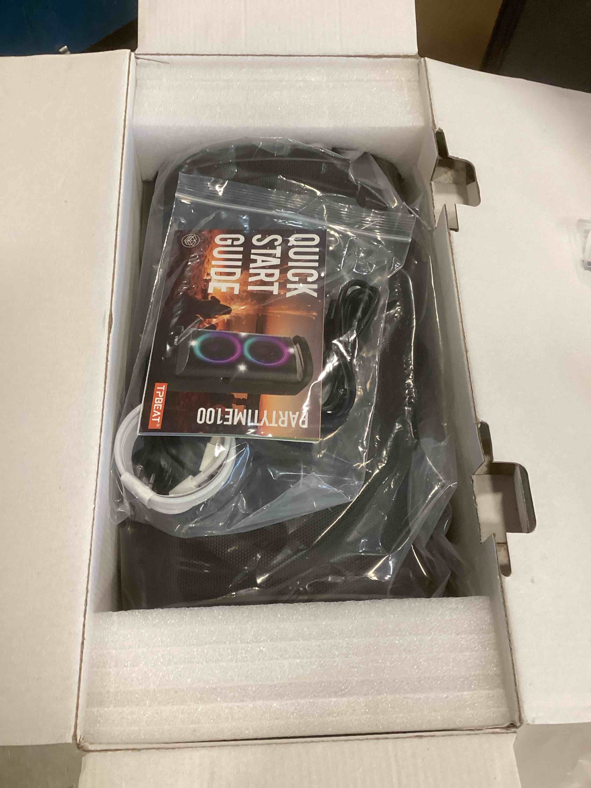 https://s3.amazonaws.com/lotting-images-prod/bidfta/GRA1974382_1737994036838.jpeg